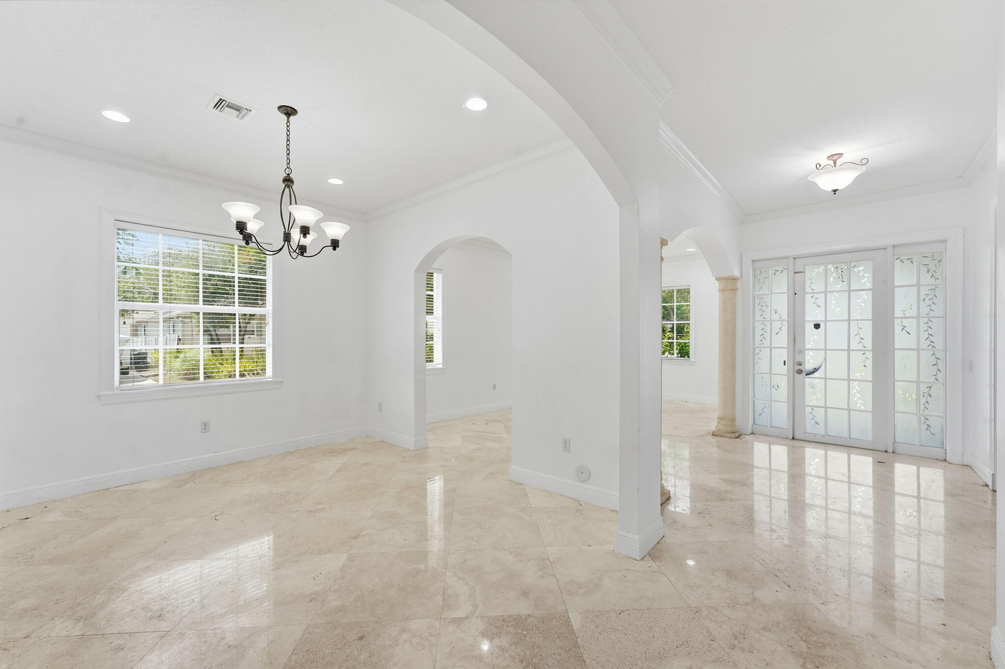 400 NE 8th Avenue