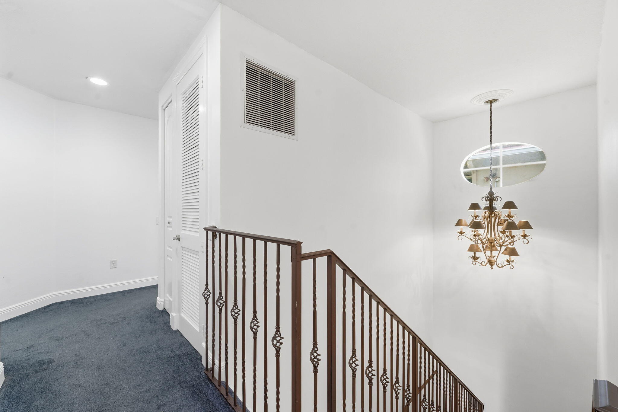 400 NE 8th Avenue