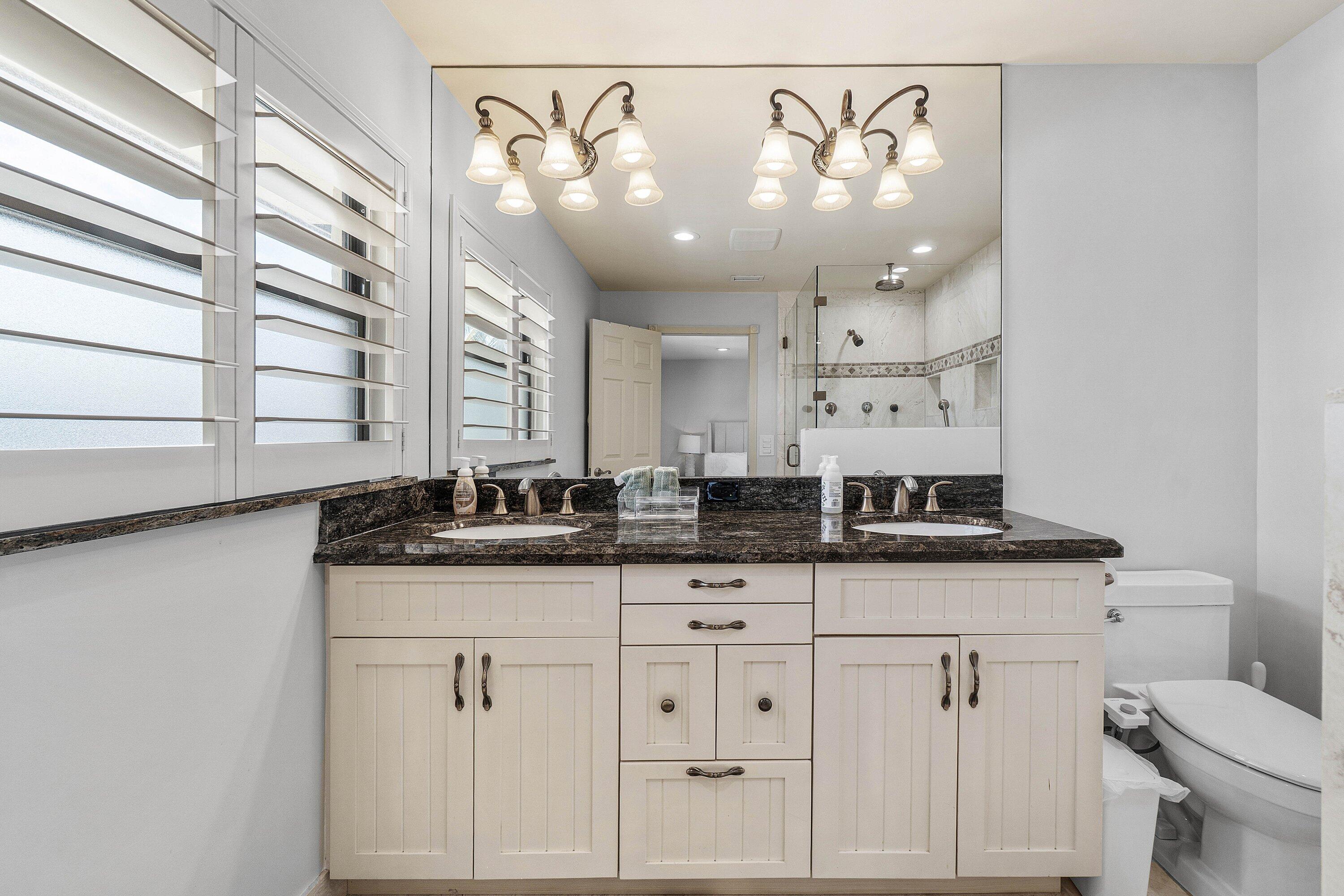 1109 Bel Air Drive 1