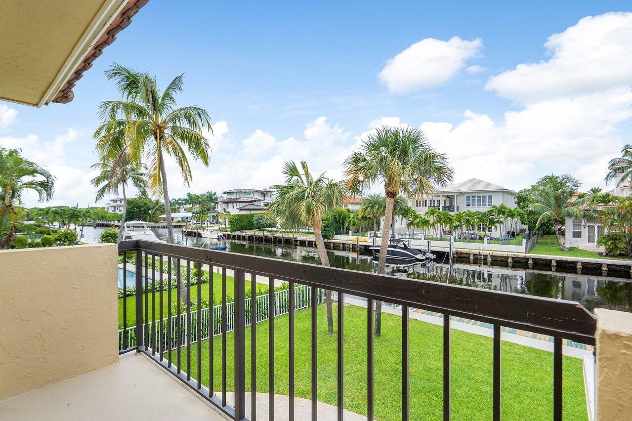 1109 Bel Air Drive 1