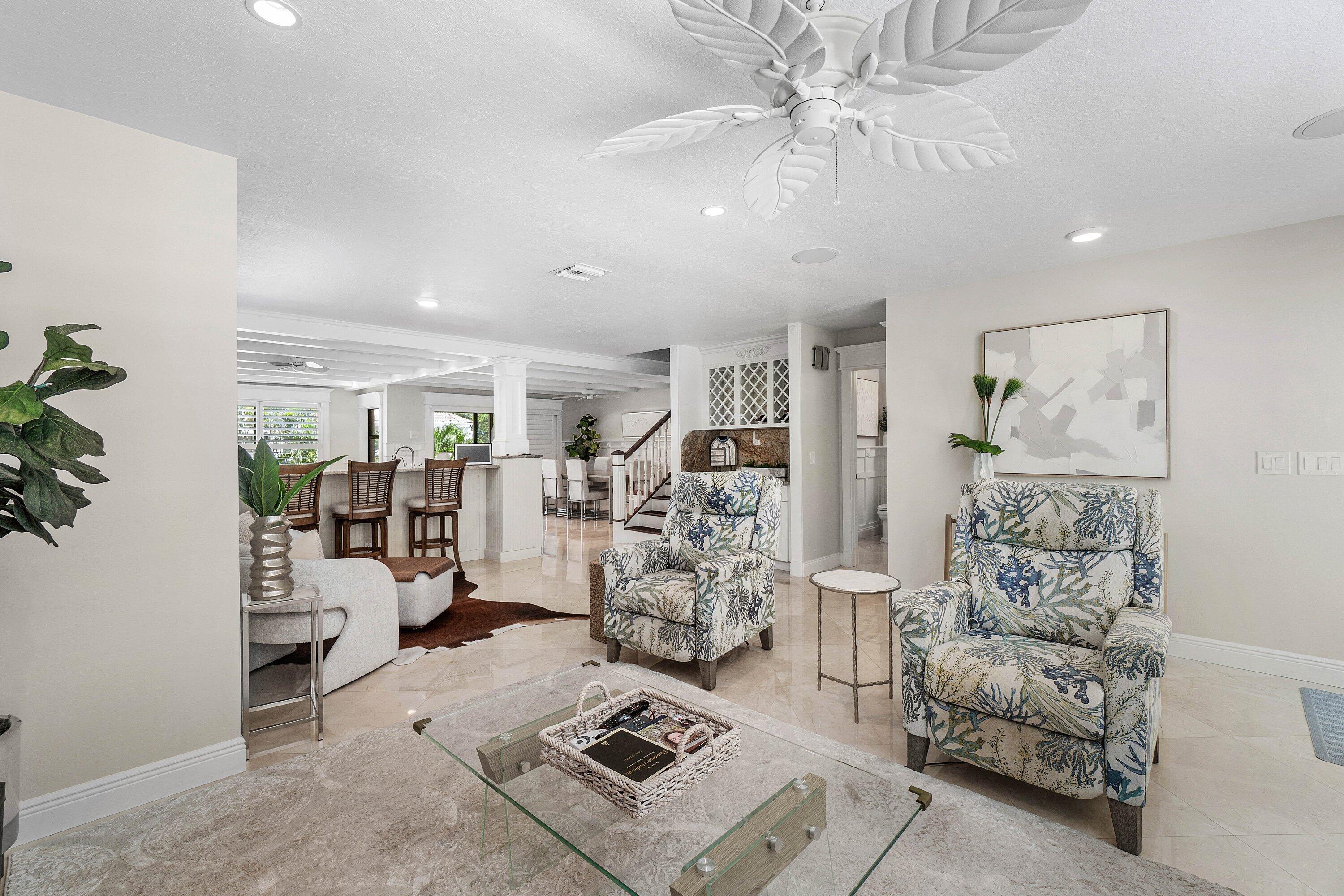 1109 Bel Air Drive 1