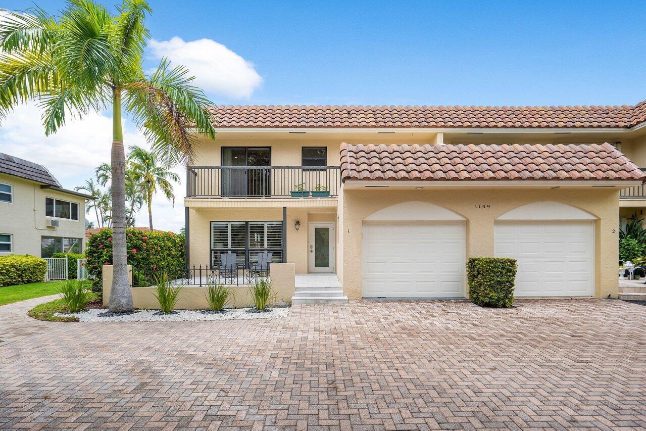1109 Bel Air Drive 1