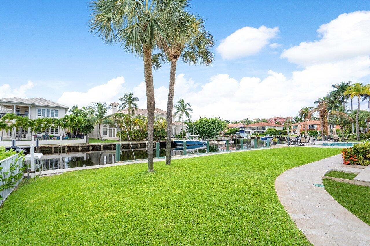 1109 Bel Air Drive 1