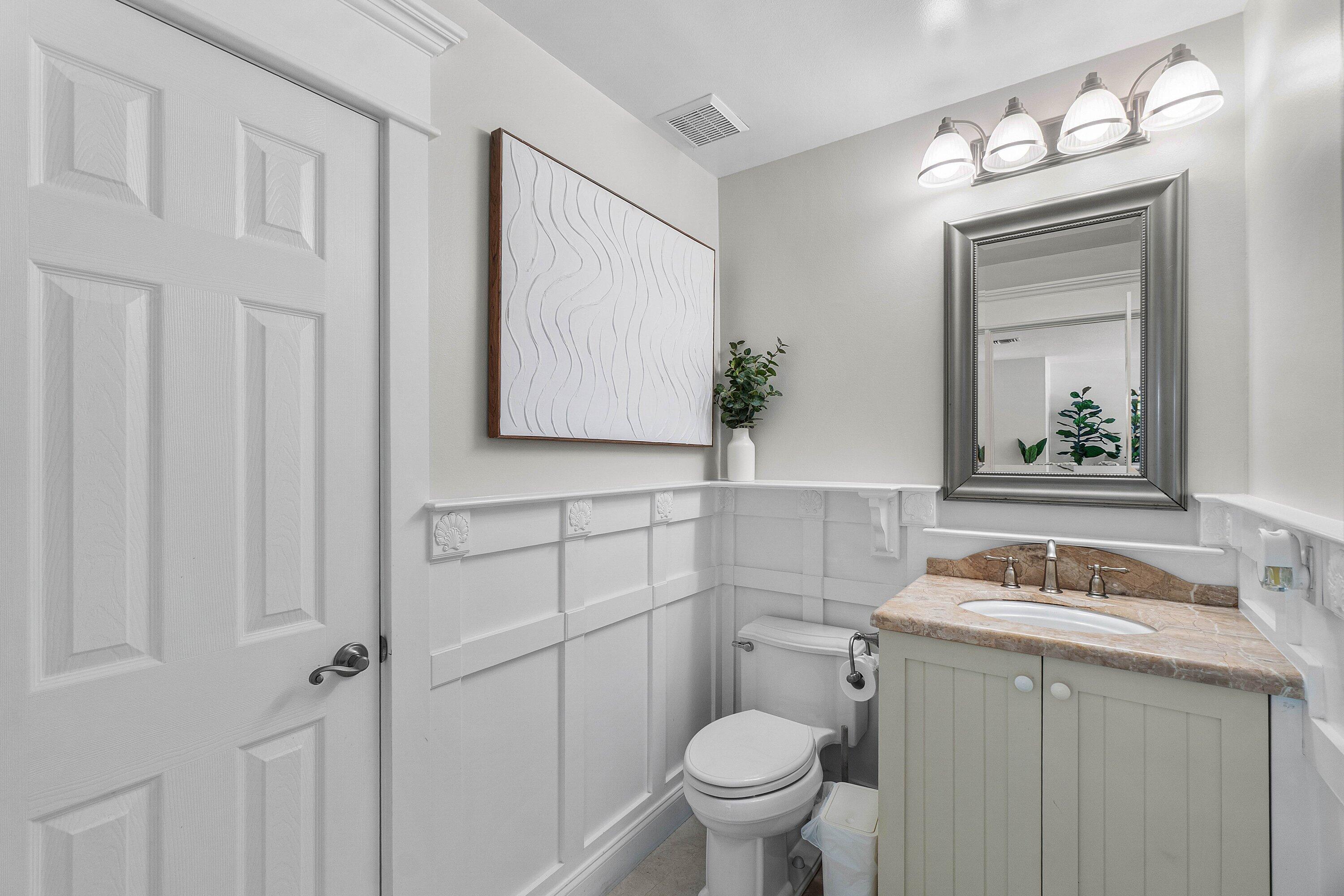 1109 Bel Air Drive 1
