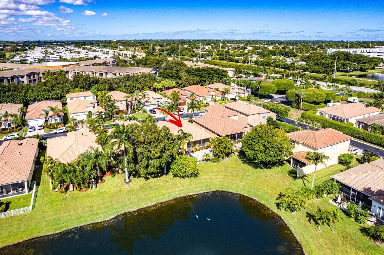 5540 VIA DE LA PLATA Circle