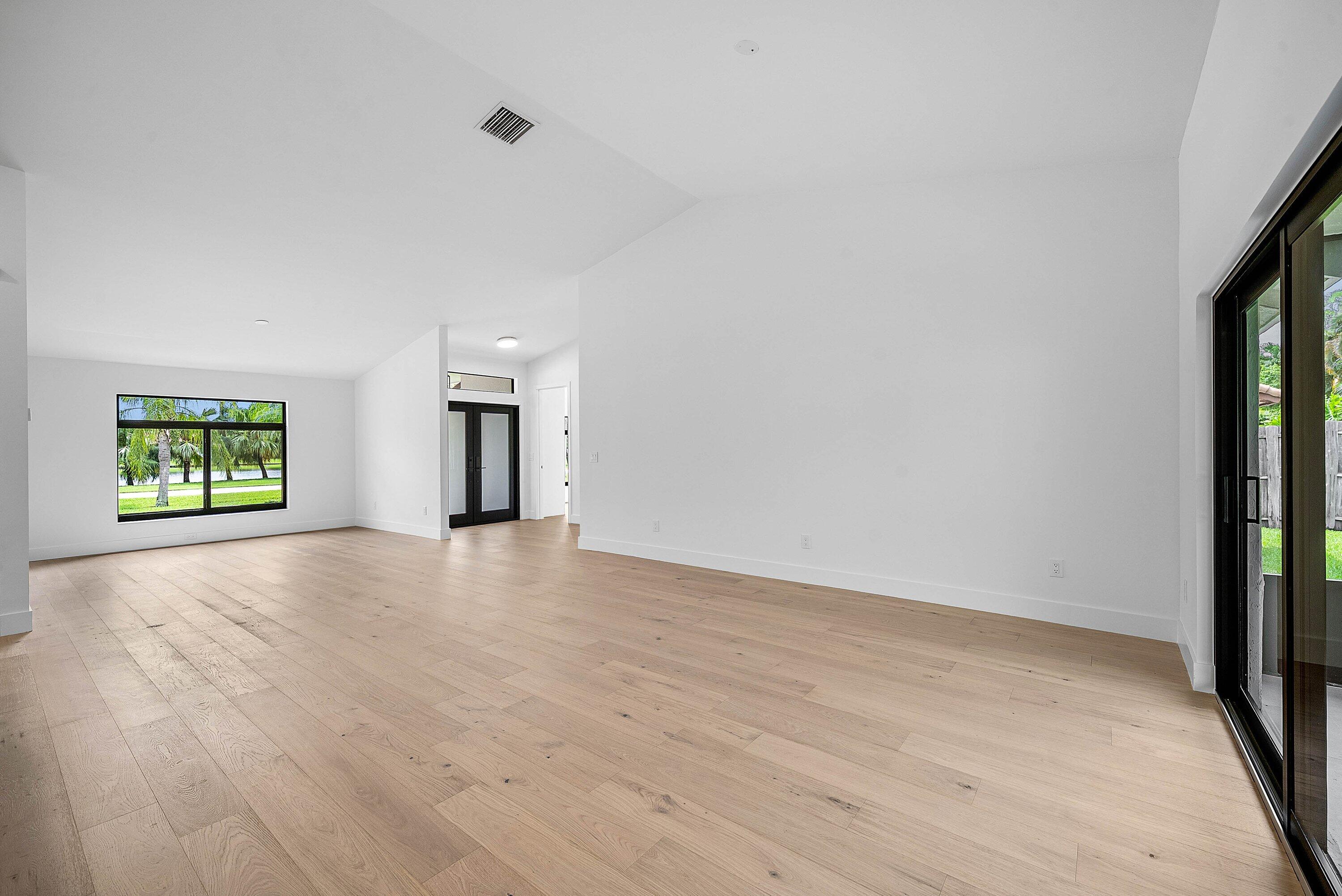 5725 Aspen Green Court