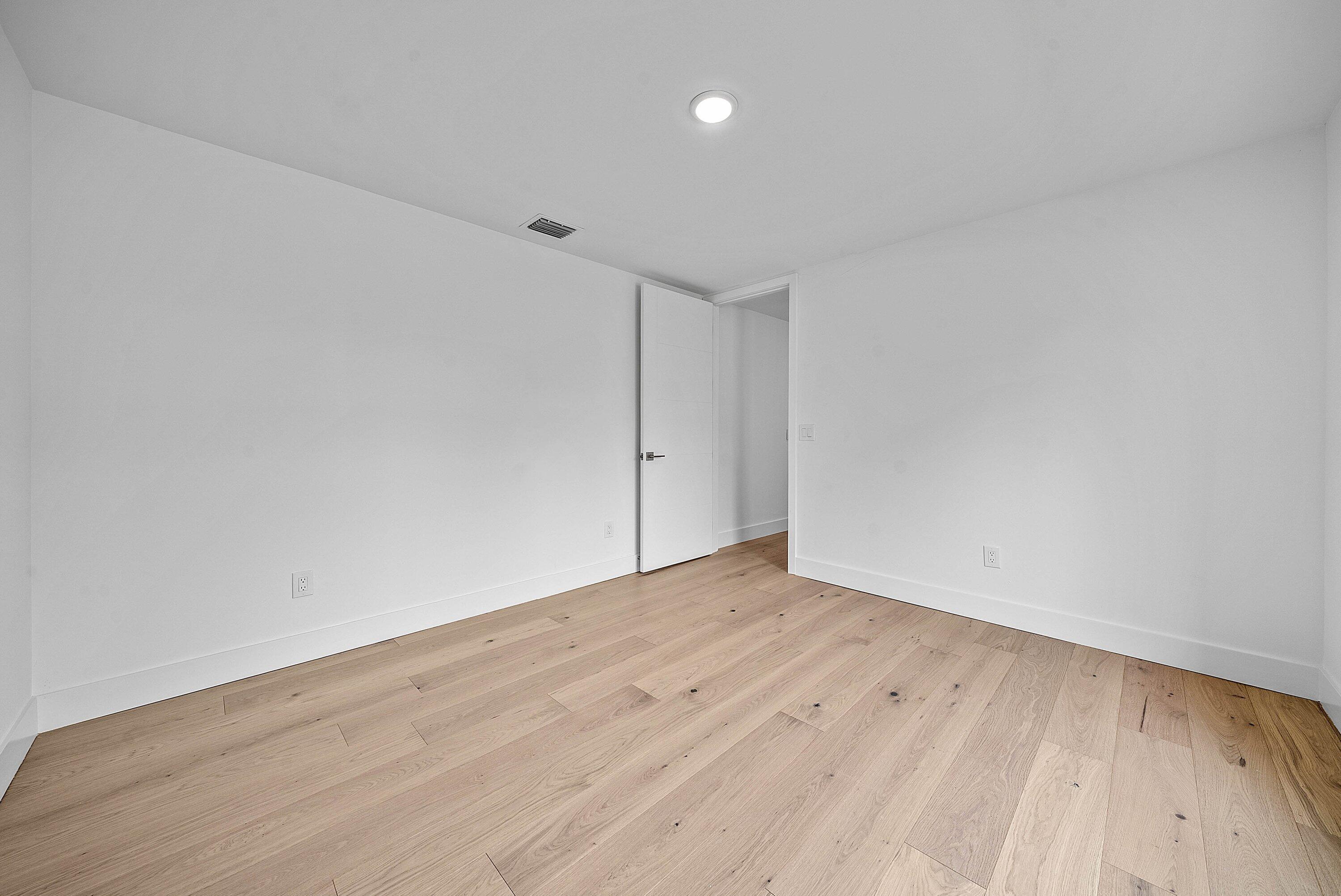 5725 Aspen Green Court