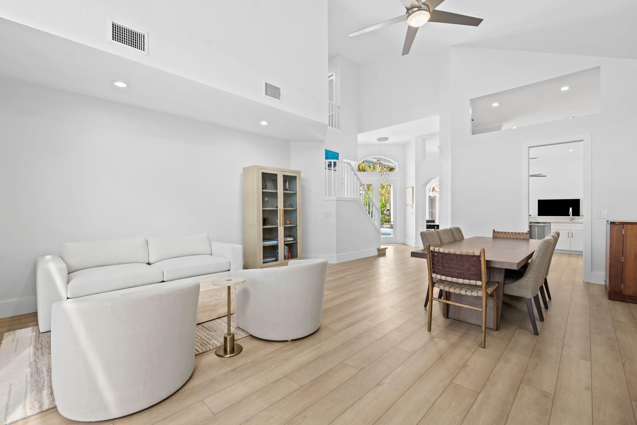 3320 NW 53RD Circle