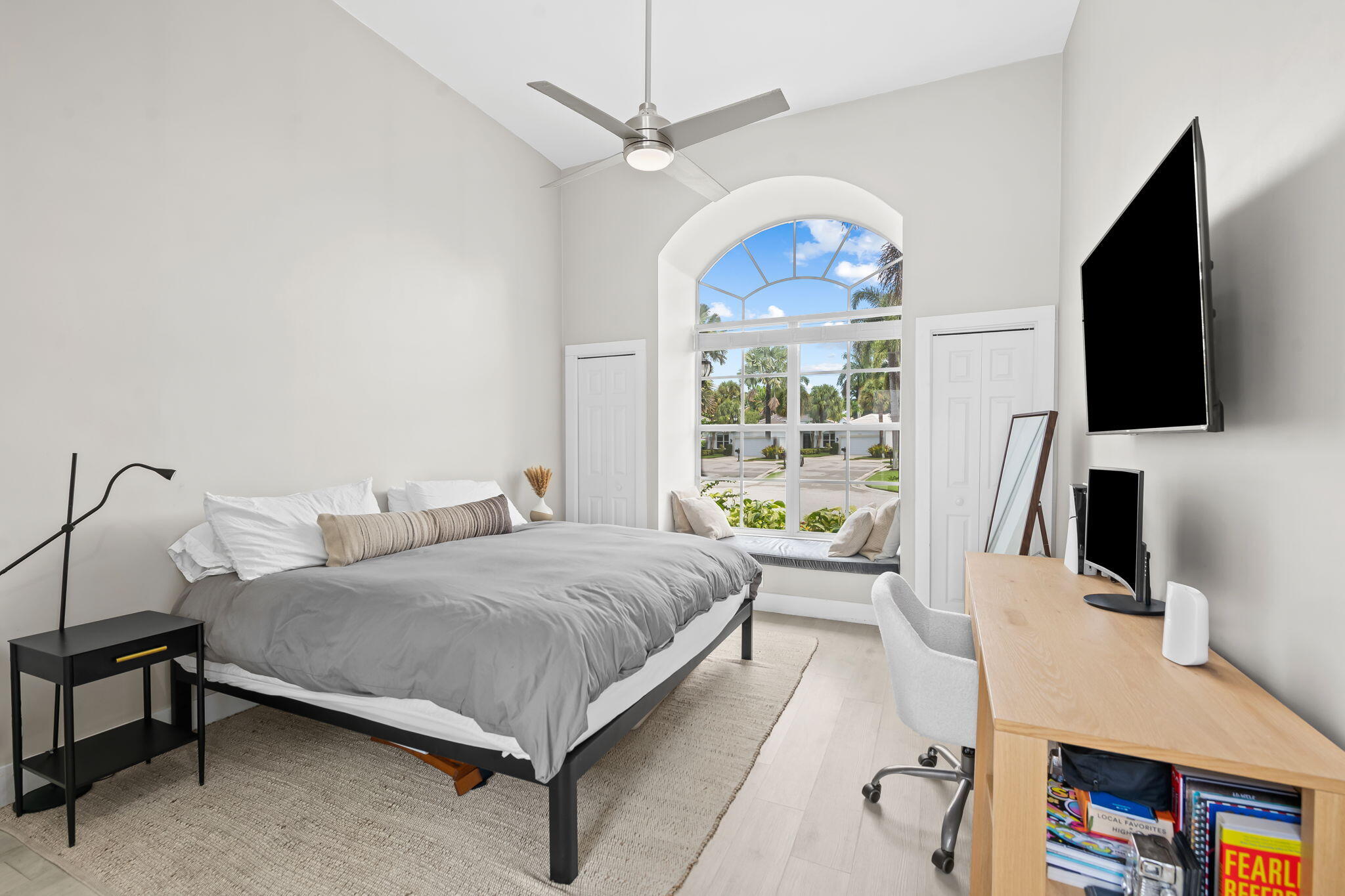 3320 NW 53RD Circle