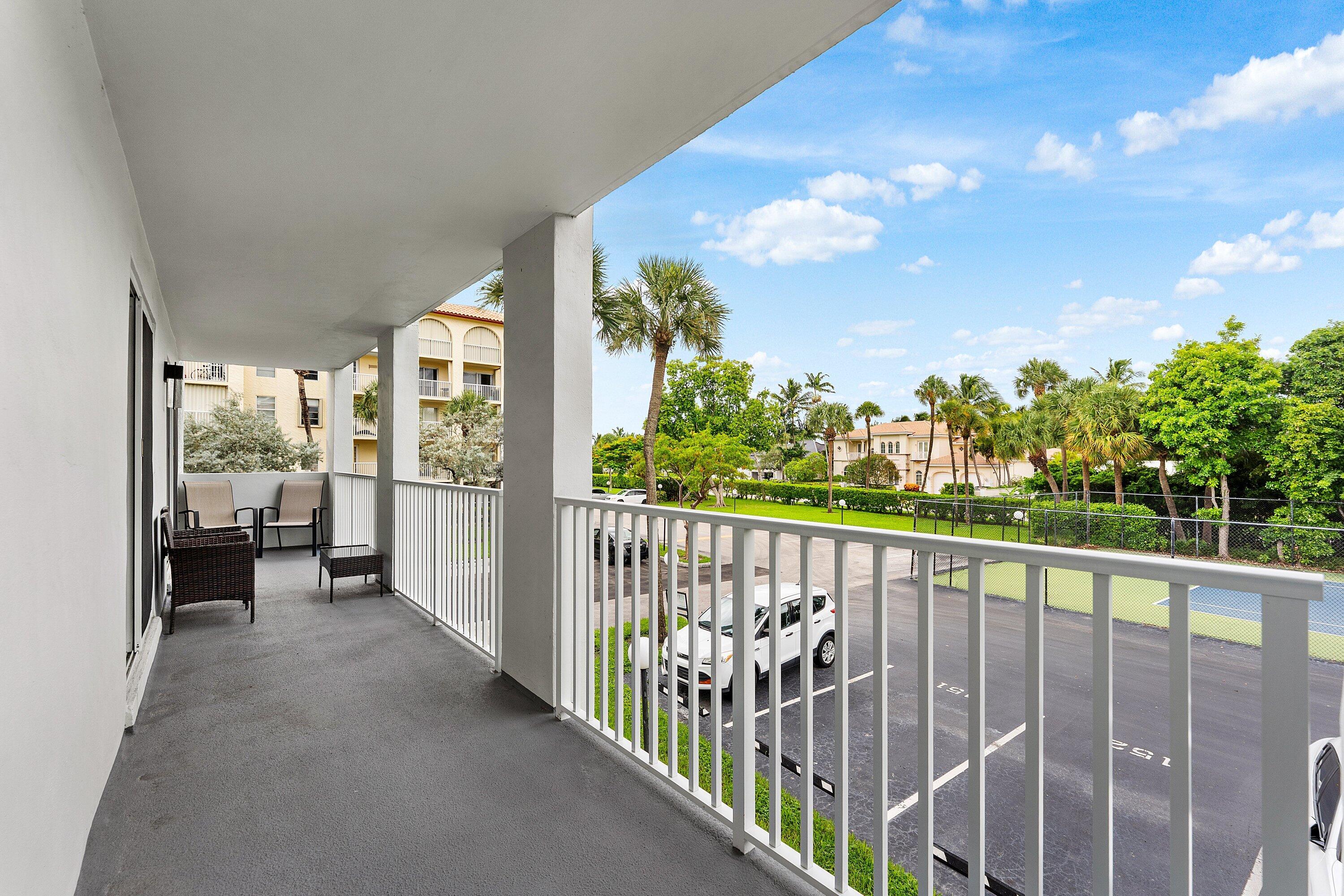 1111 S OCEAN Boulevard 213