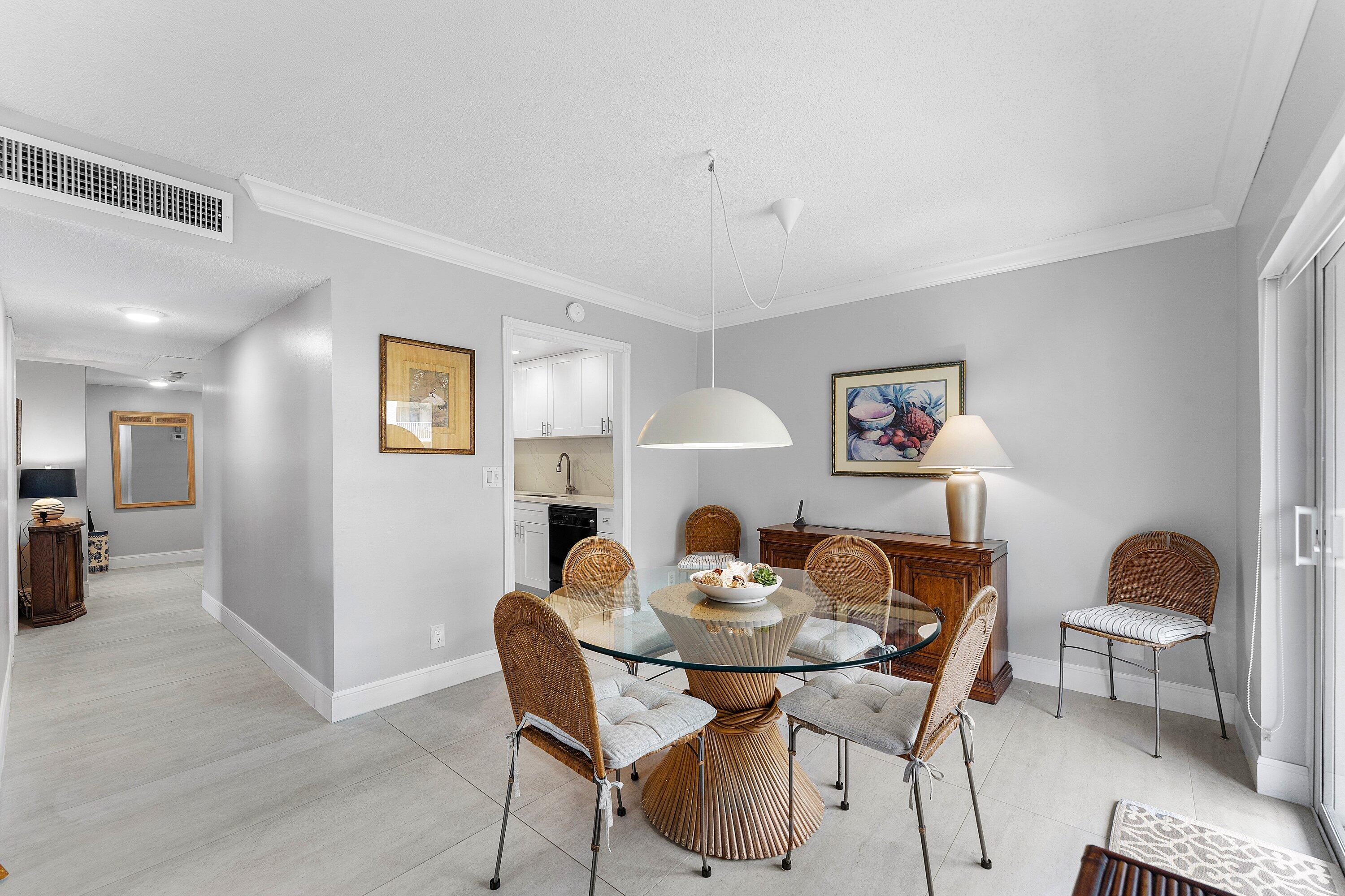 1111 S OCEAN Boulevard 213