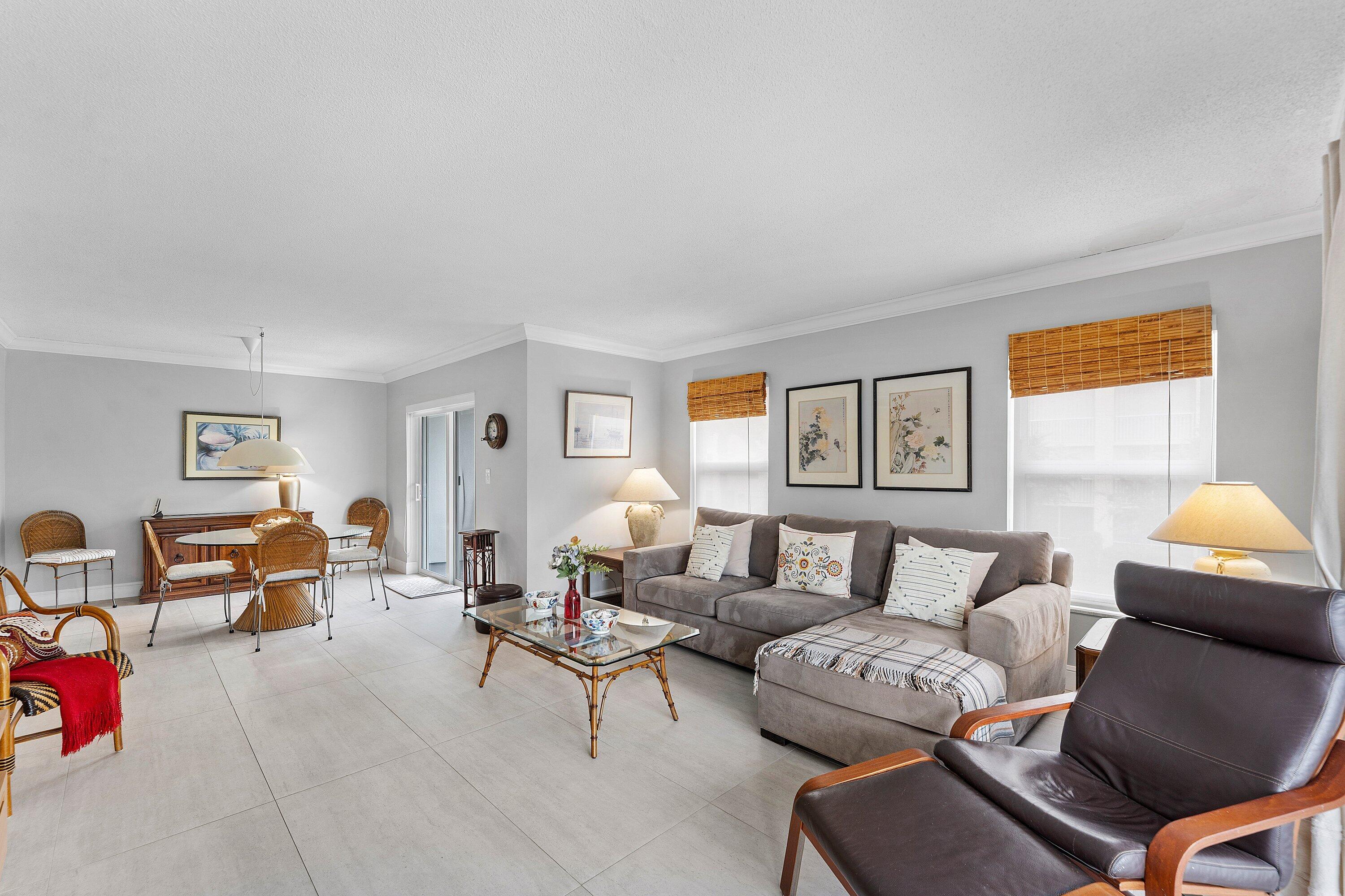 1111 S OCEAN Boulevard 213