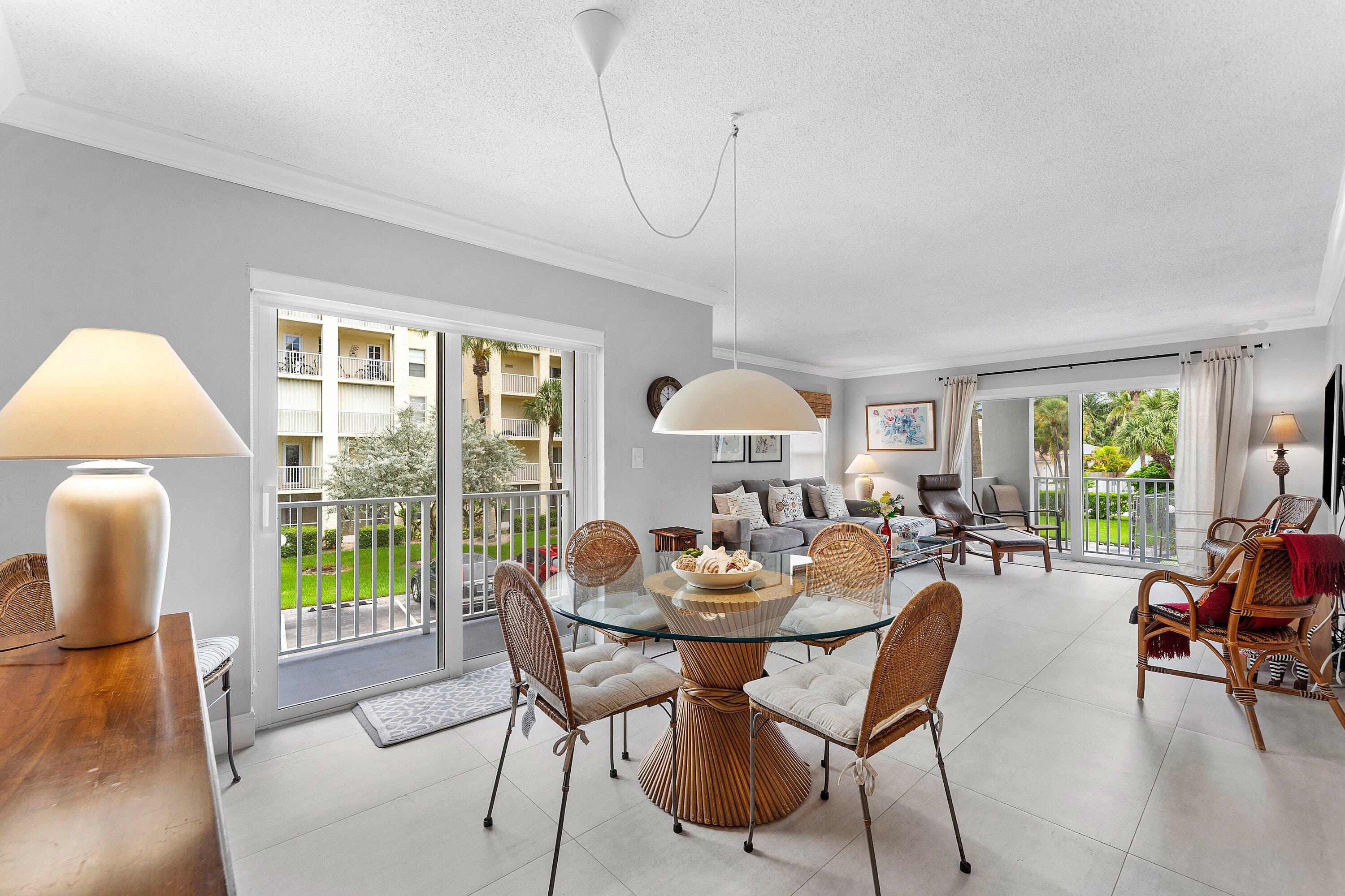 1111 S OCEAN Boulevard 213