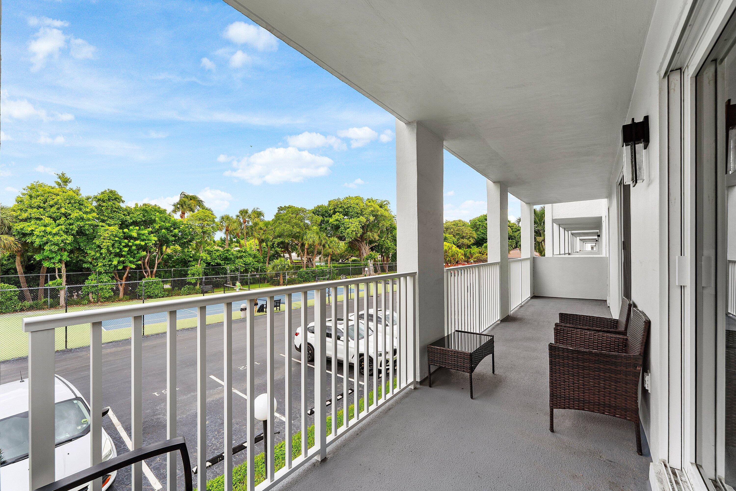 1111 S OCEAN Boulevard 213