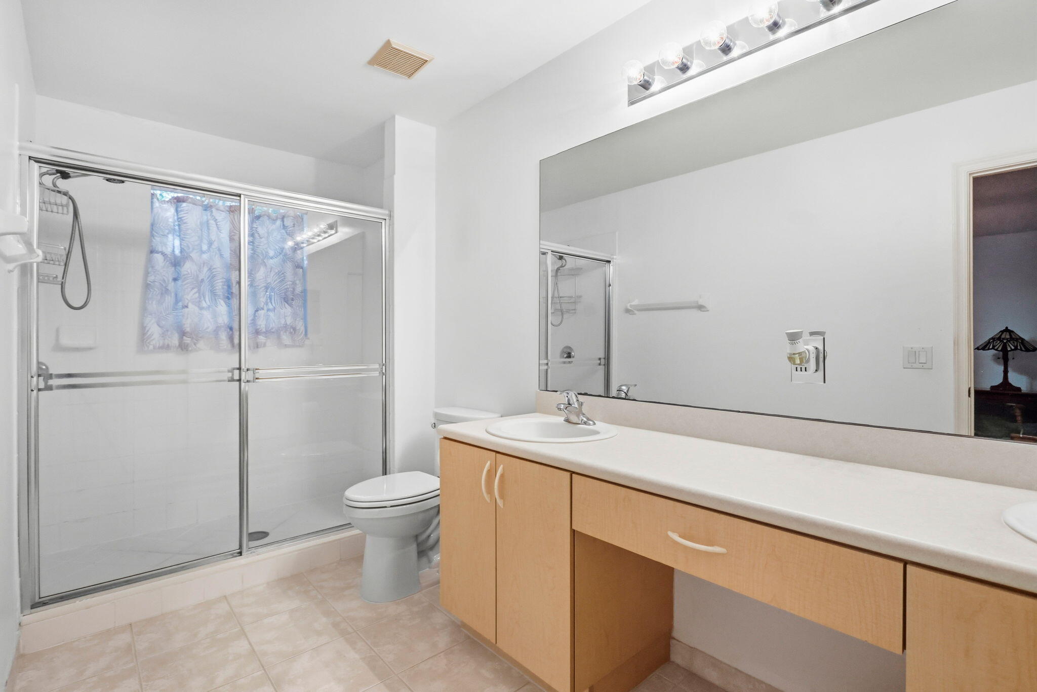 660 IMPERIAL LAKE Road, Lake Belvedere Estates