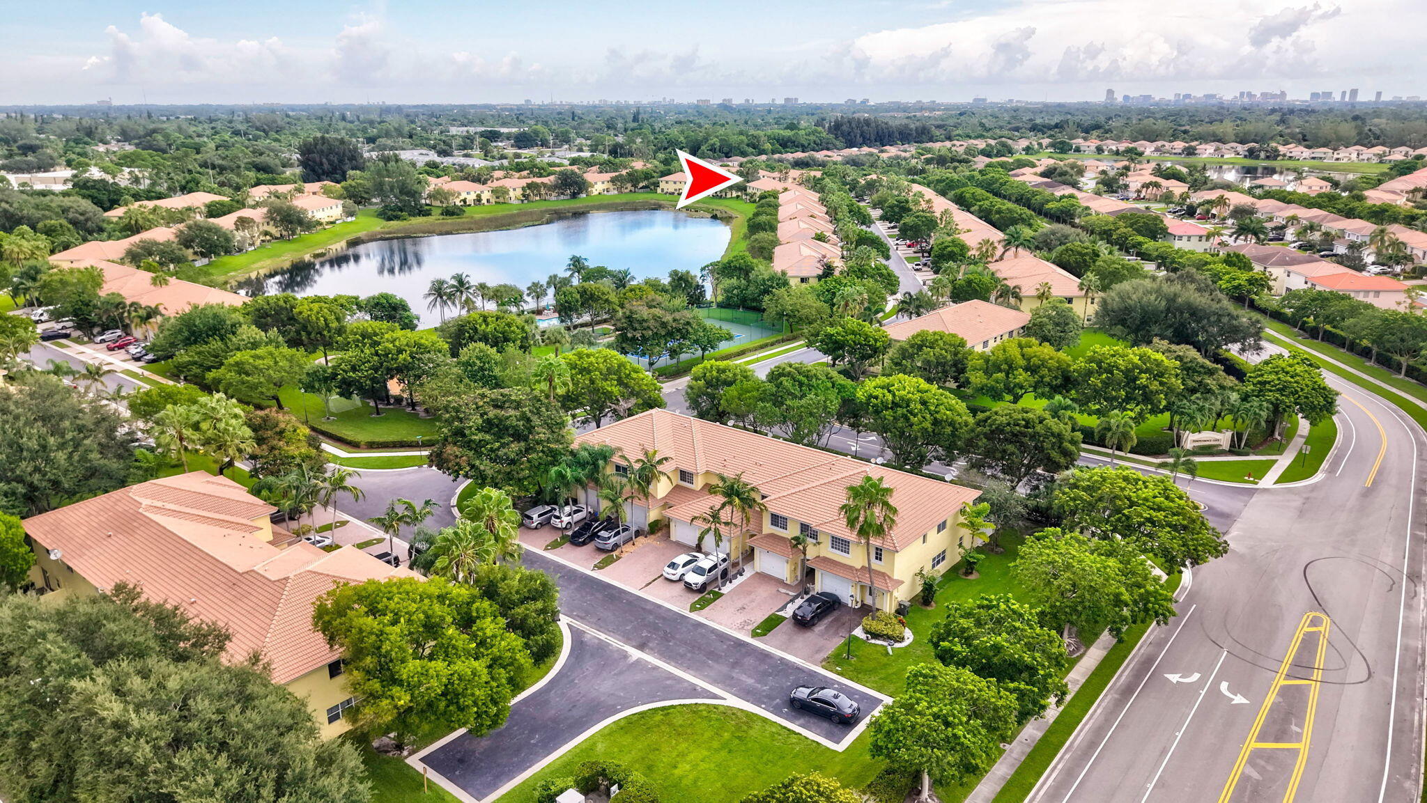 660 IMPERIAL LAKE Road, Lake Belvedere Estates