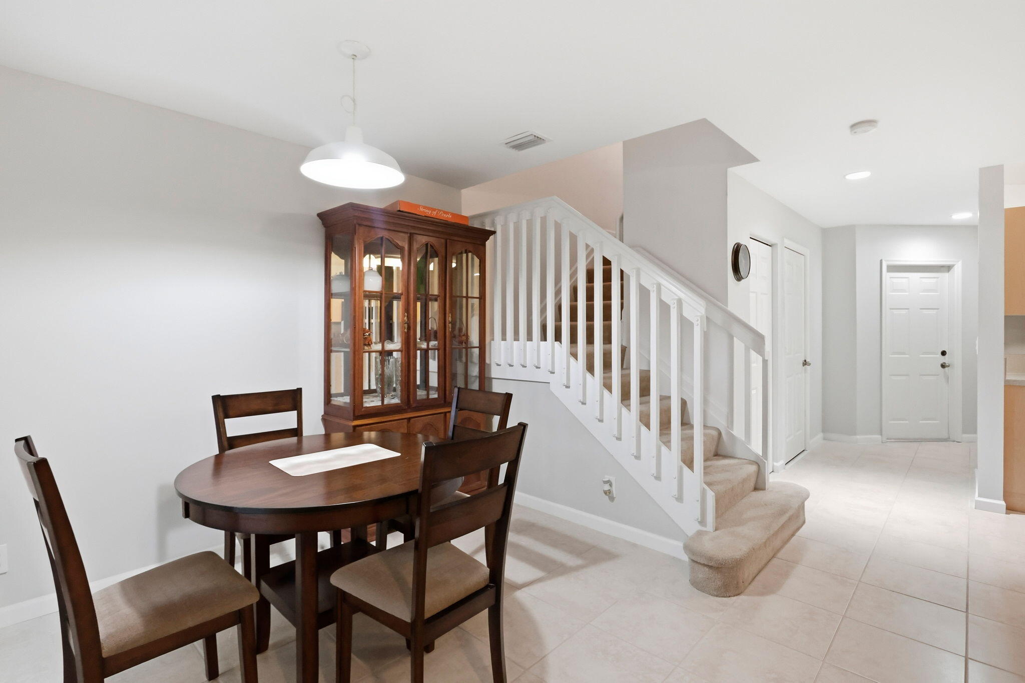 660 IMPERIAL LAKE Road, Lake Belvedere Estates