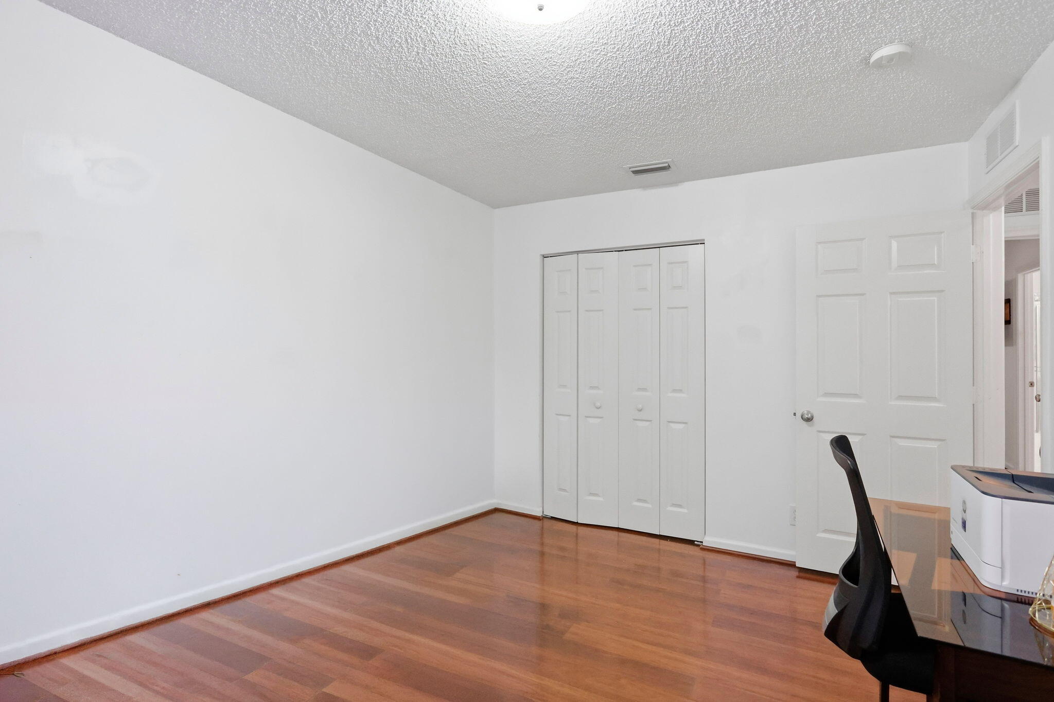 660 IMPERIAL LAKE Road, Lake Belvedere Estates
