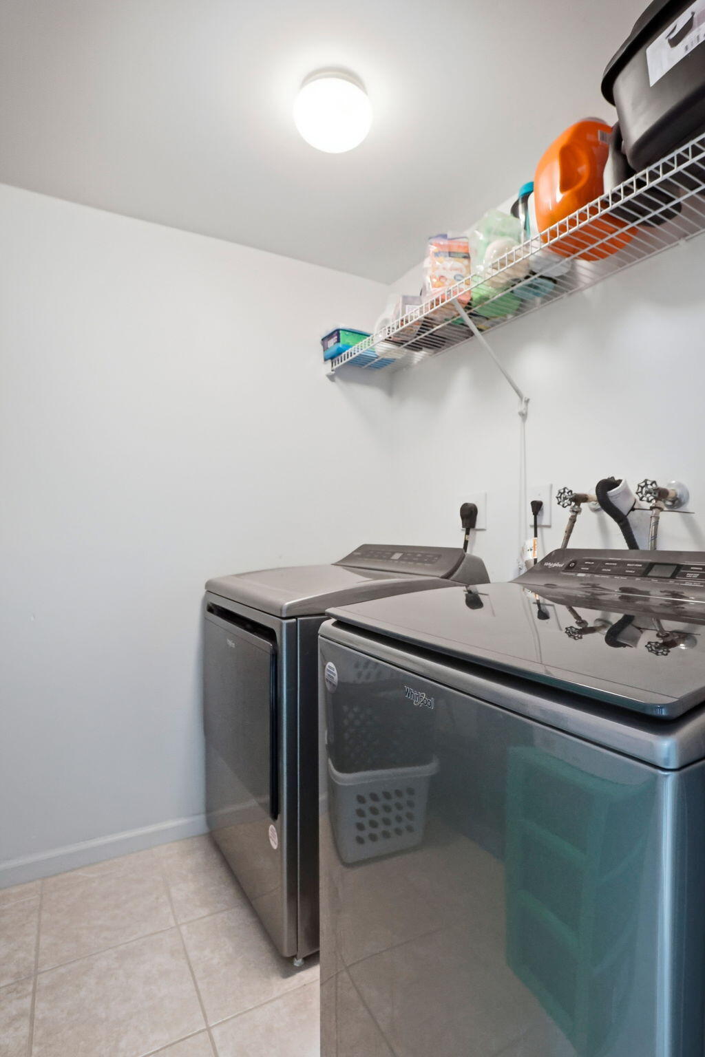 660 IMPERIAL LAKE Road, Lake Belvedere Estates
