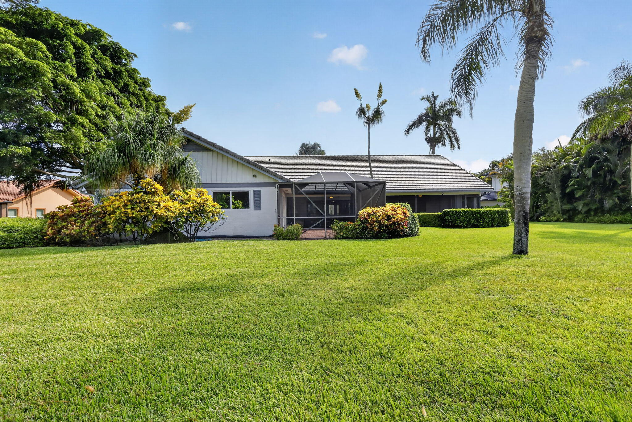 4717 SABAL PALM Drive