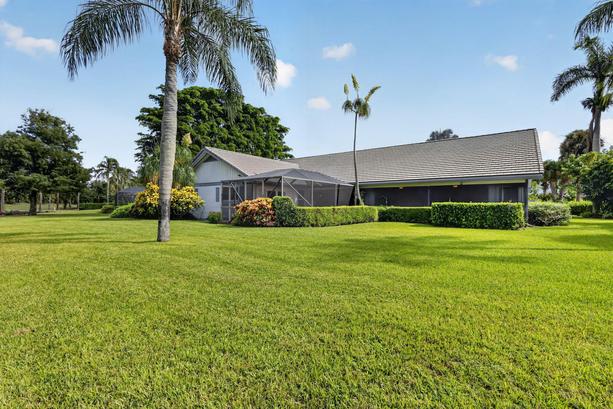 4717 SABAL PALM Drive