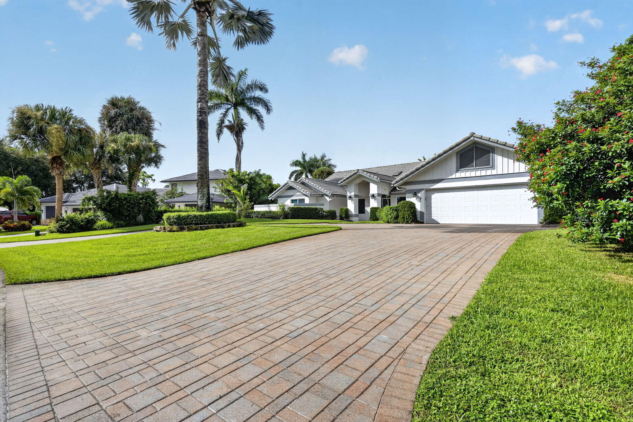 4717 SABAL PALM Drive