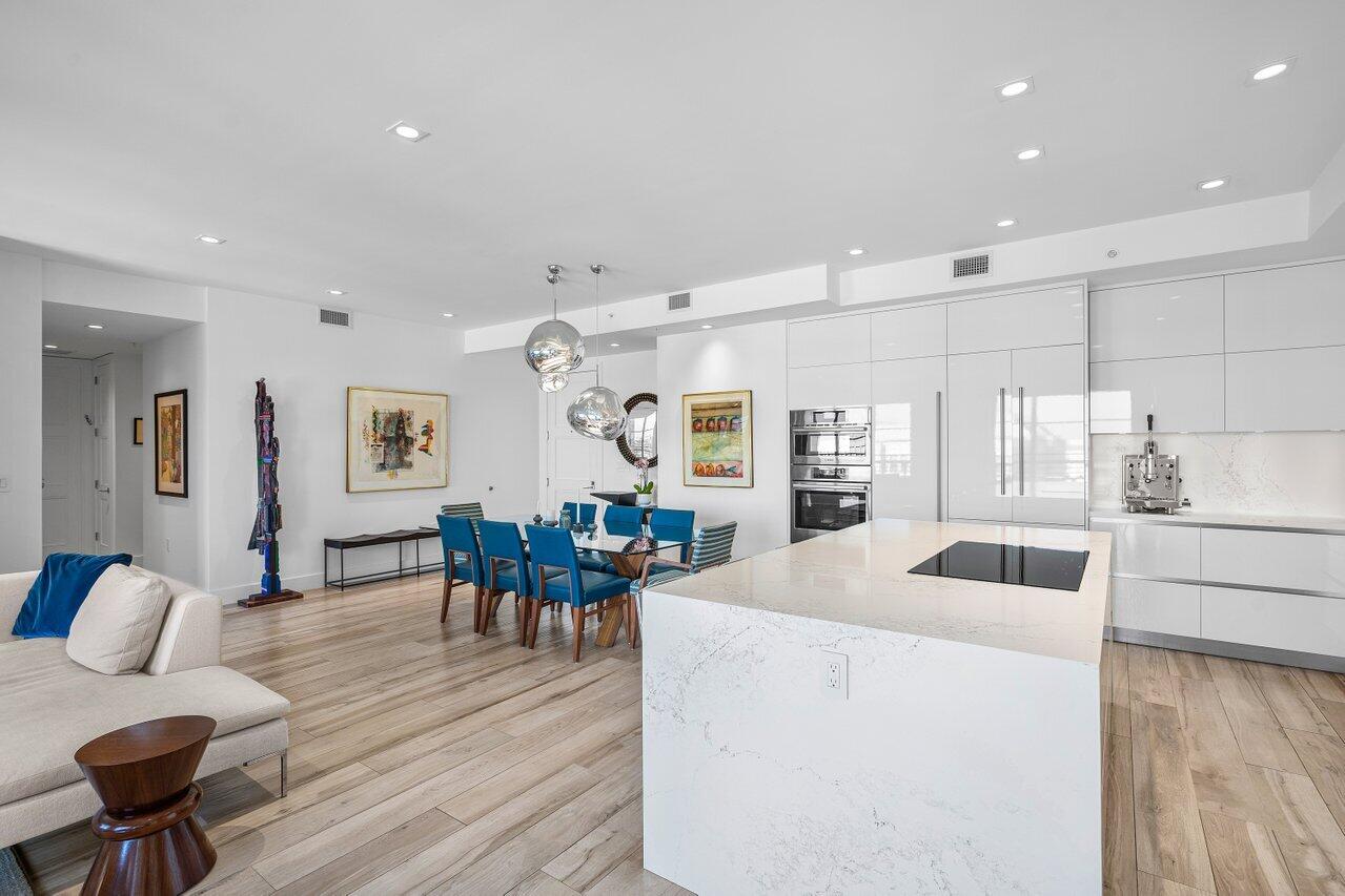 155 E Boca Raton Road Unit: 1015