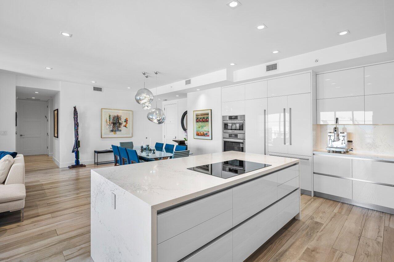 155 E Boca Raton Road Unit: 1015