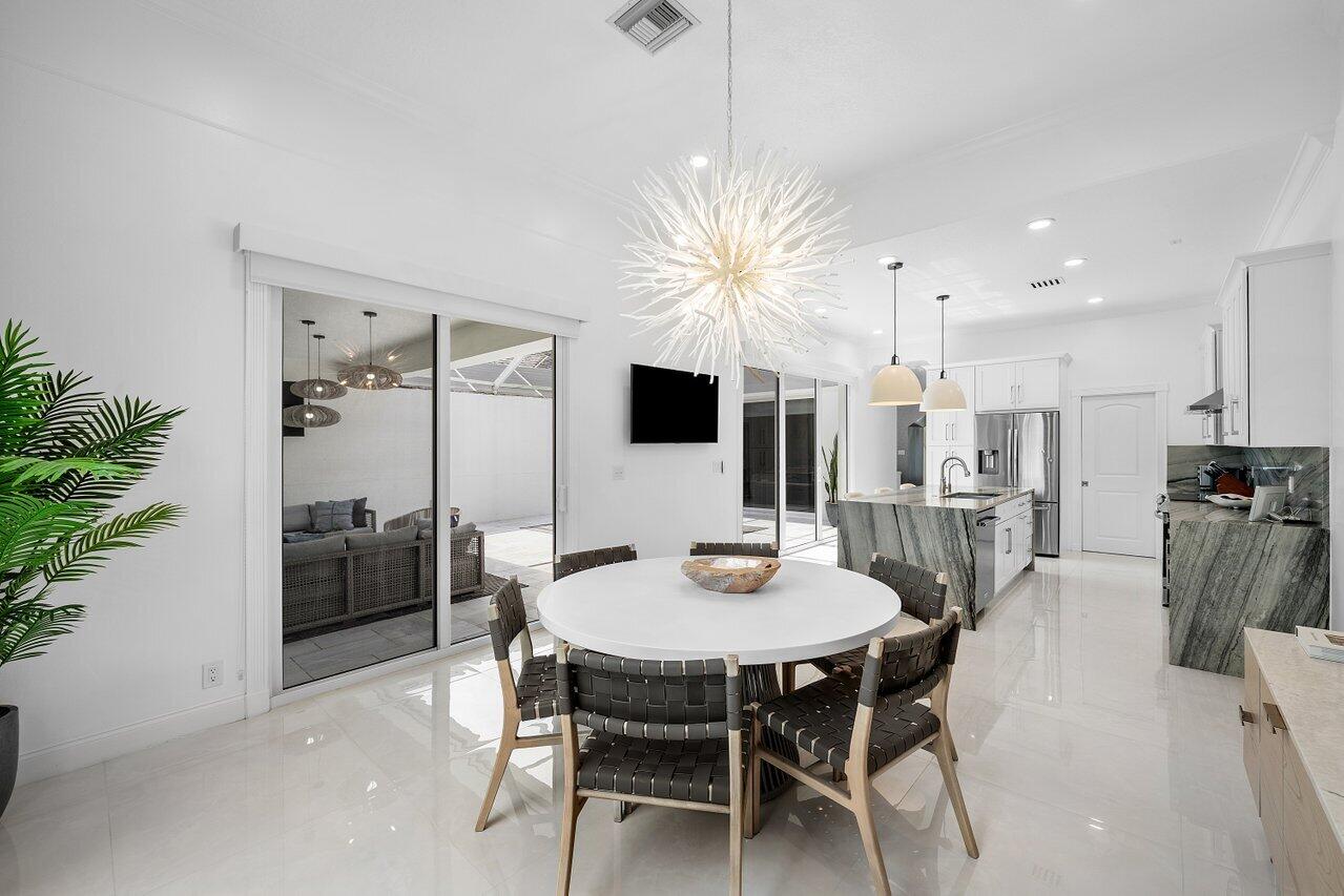 4043 NW 58th Street