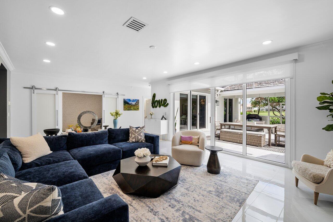 4043 NW 58th Street