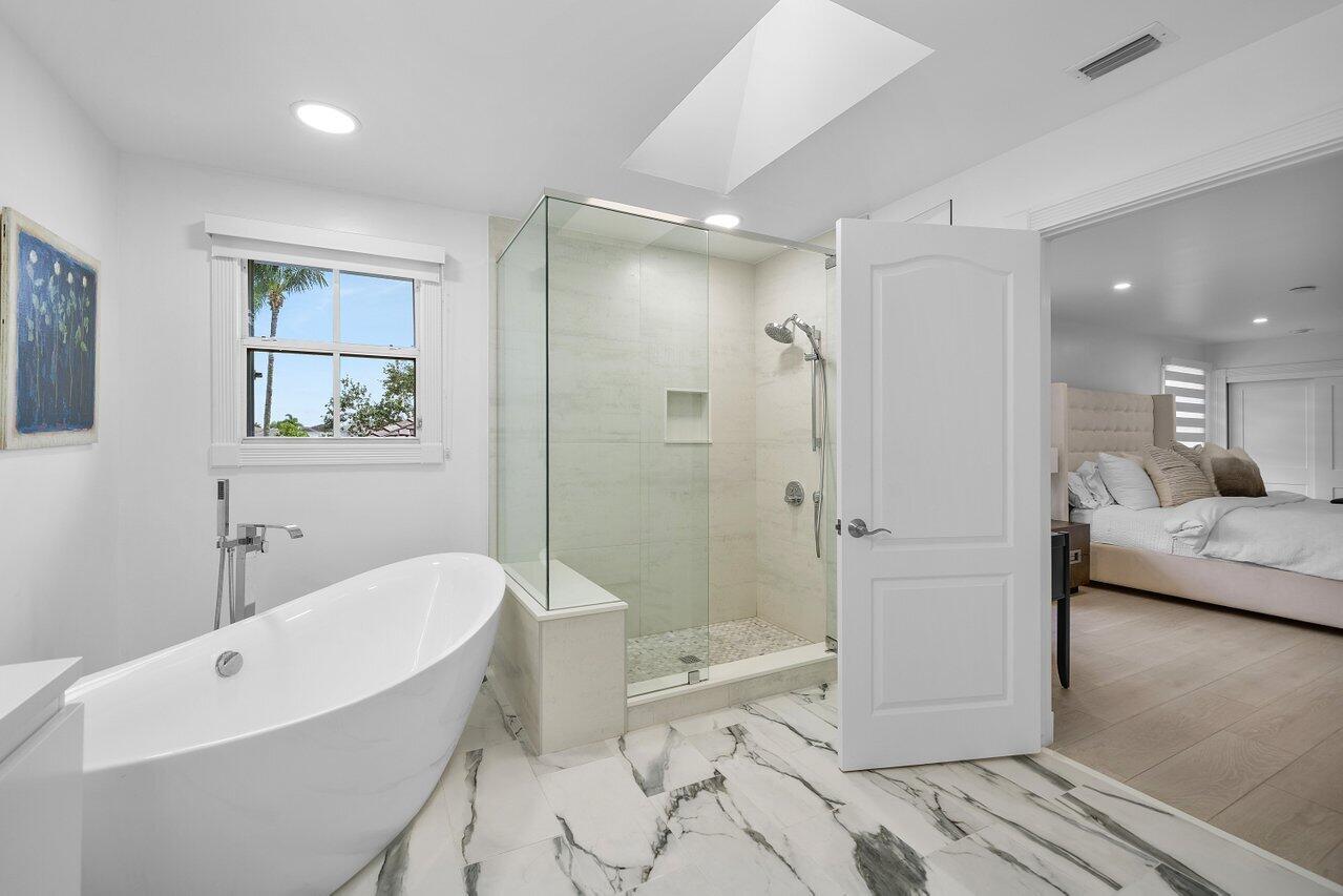 4043 NW 58th Street