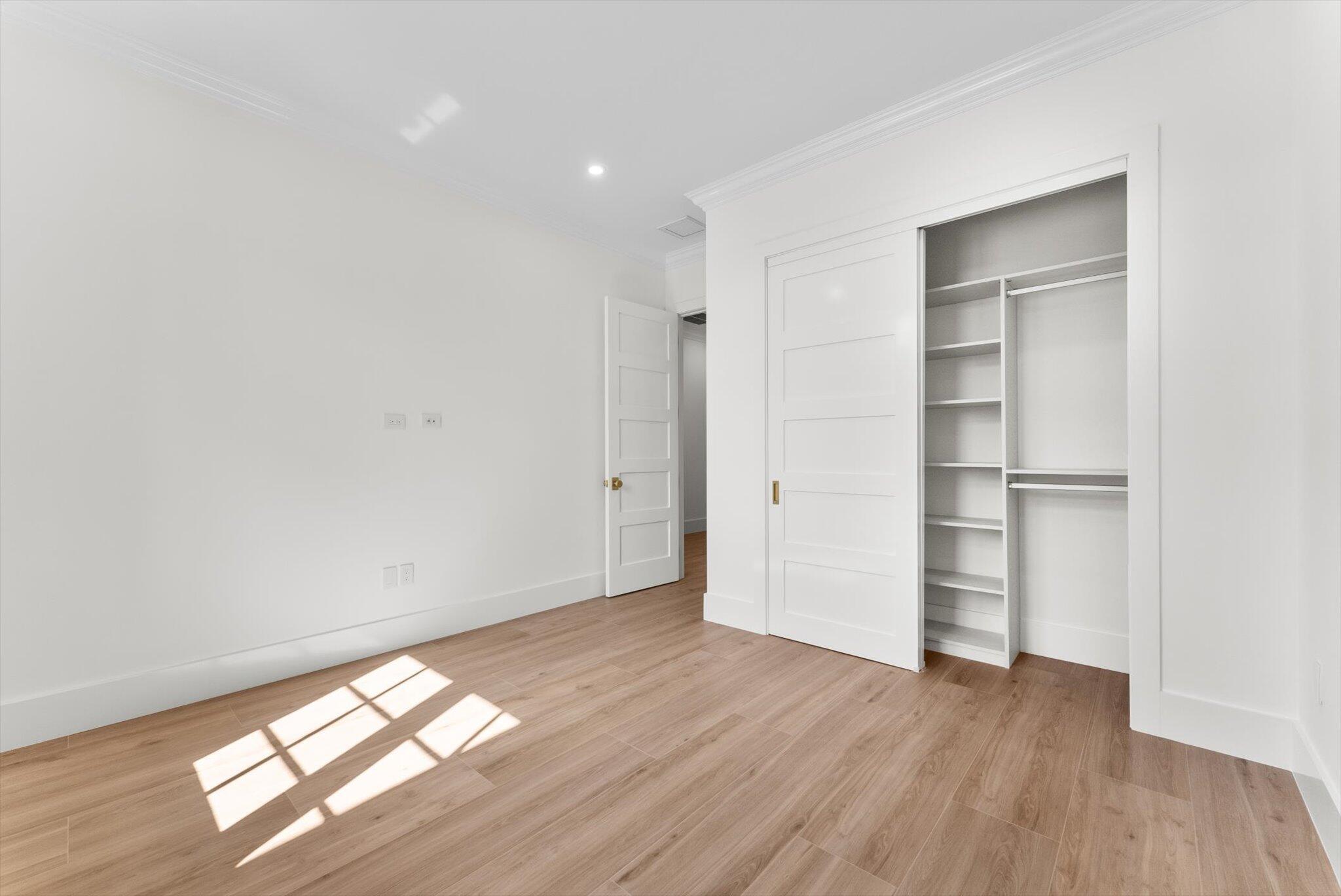 715 MISSION HILL Road