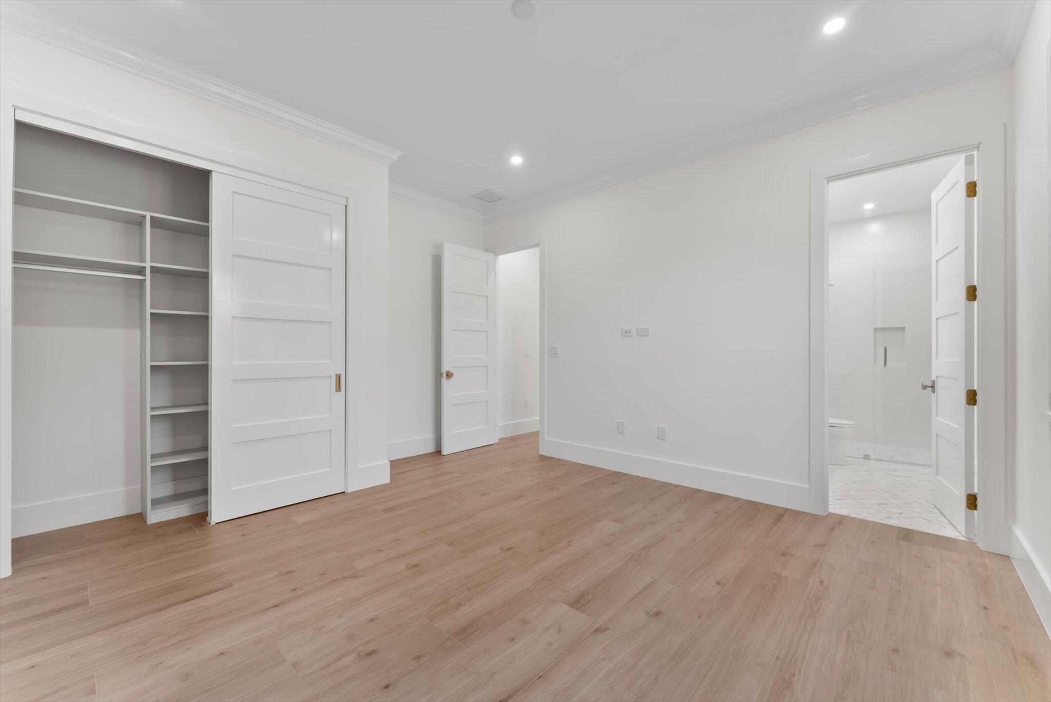 715 MISSION HILL Road