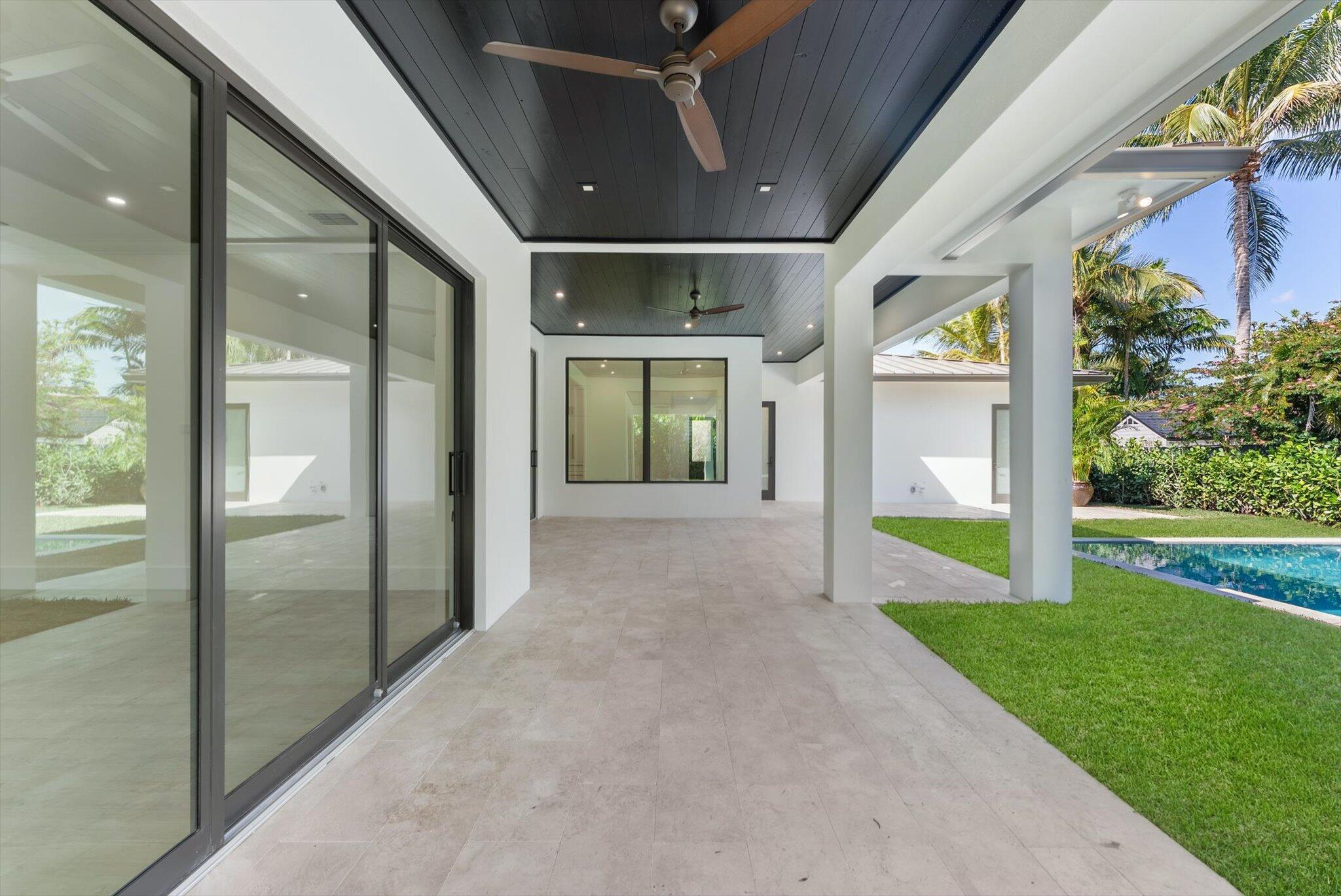 715 MISSION HILL Road