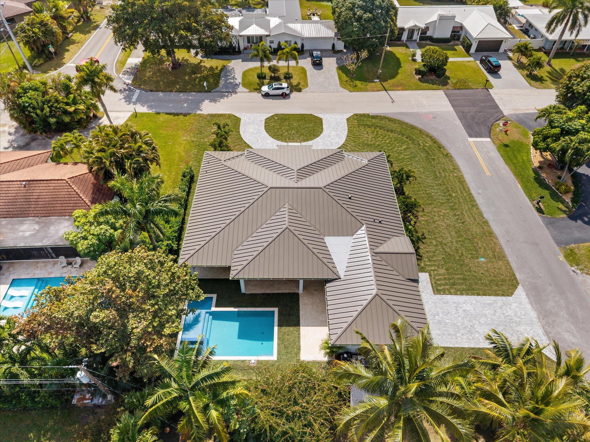 715 MISSION HILL Road