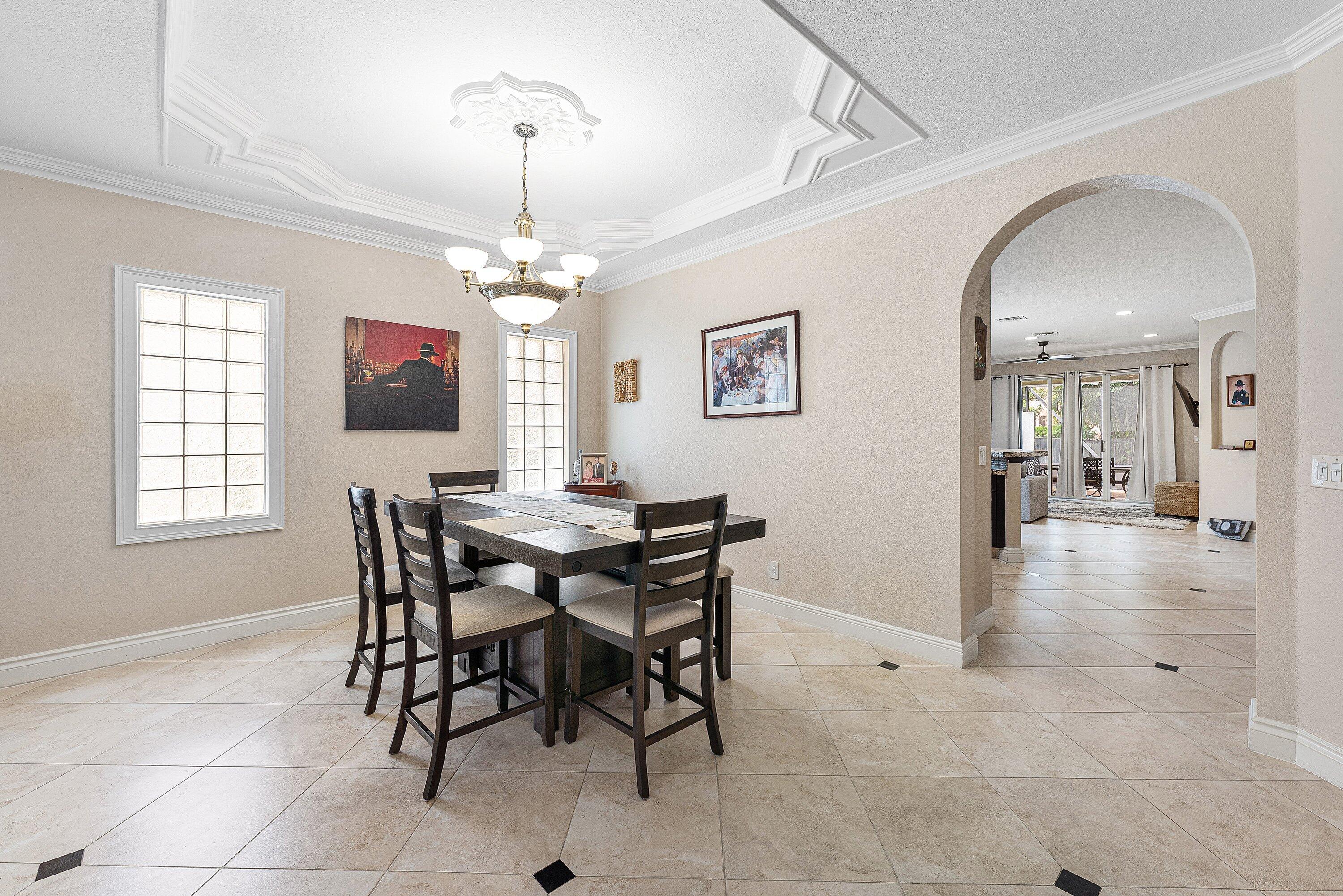 310 VENICE Boulevard 310