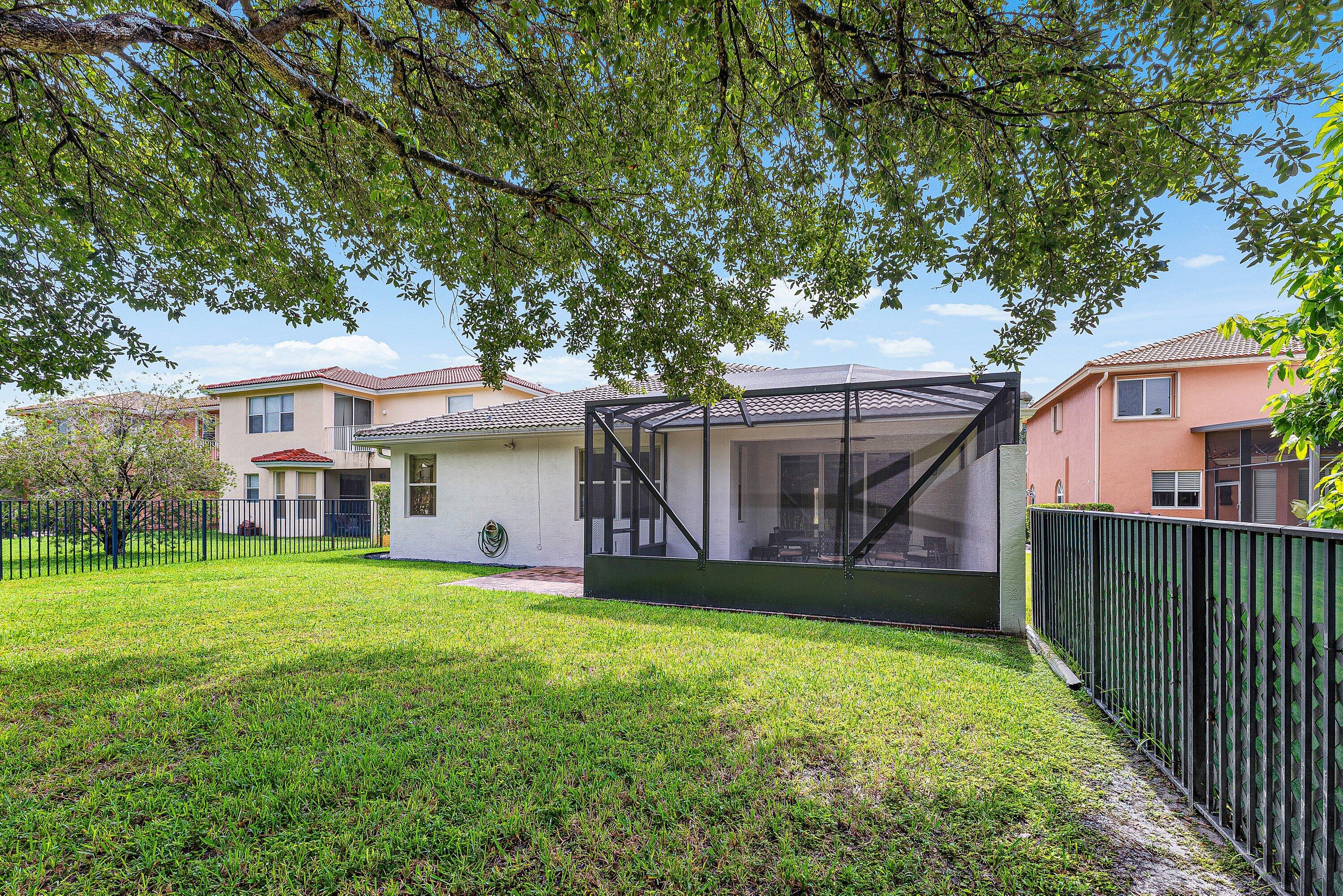 310 VENICE Boulevard 310