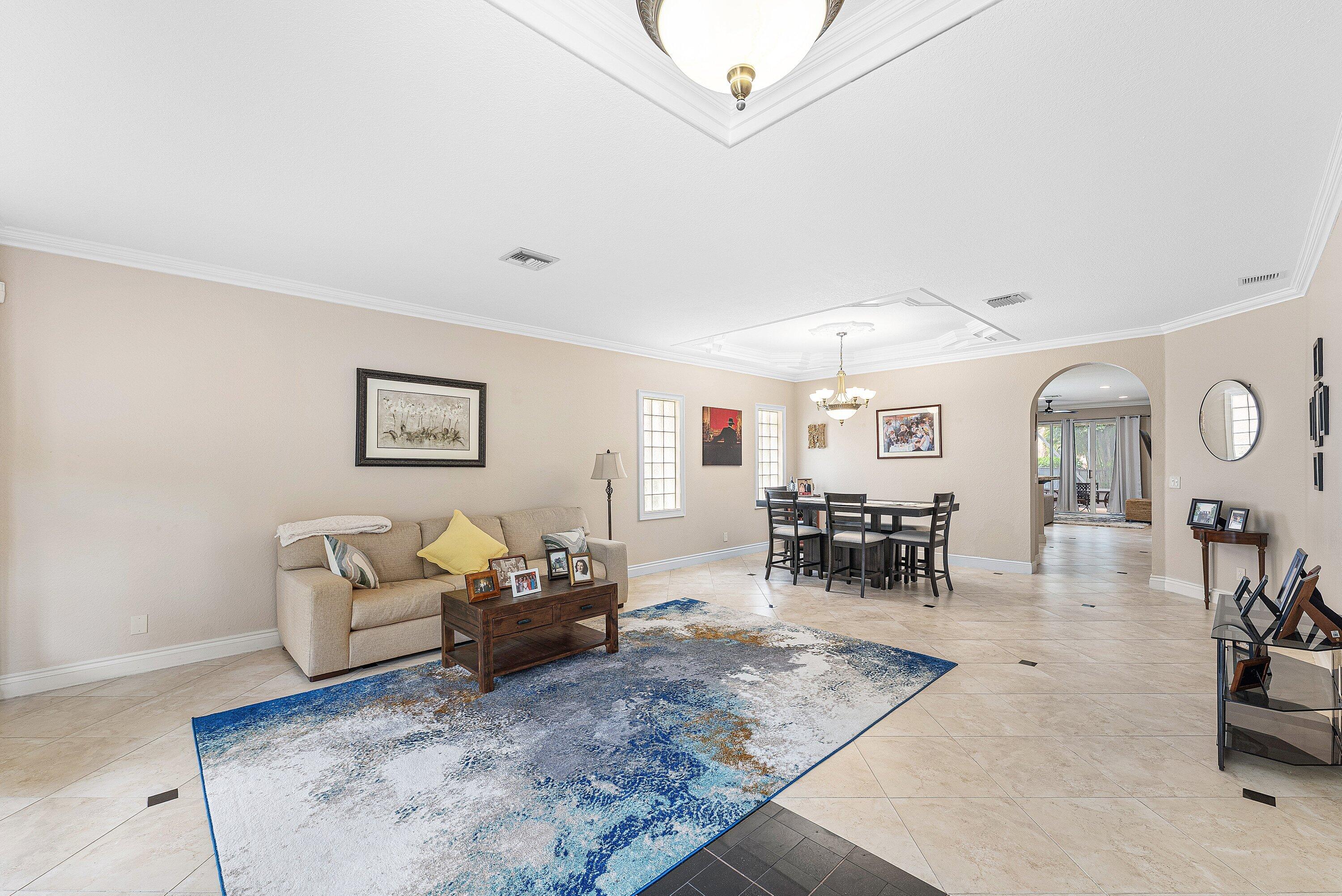 310 VENICE Boulevard 310