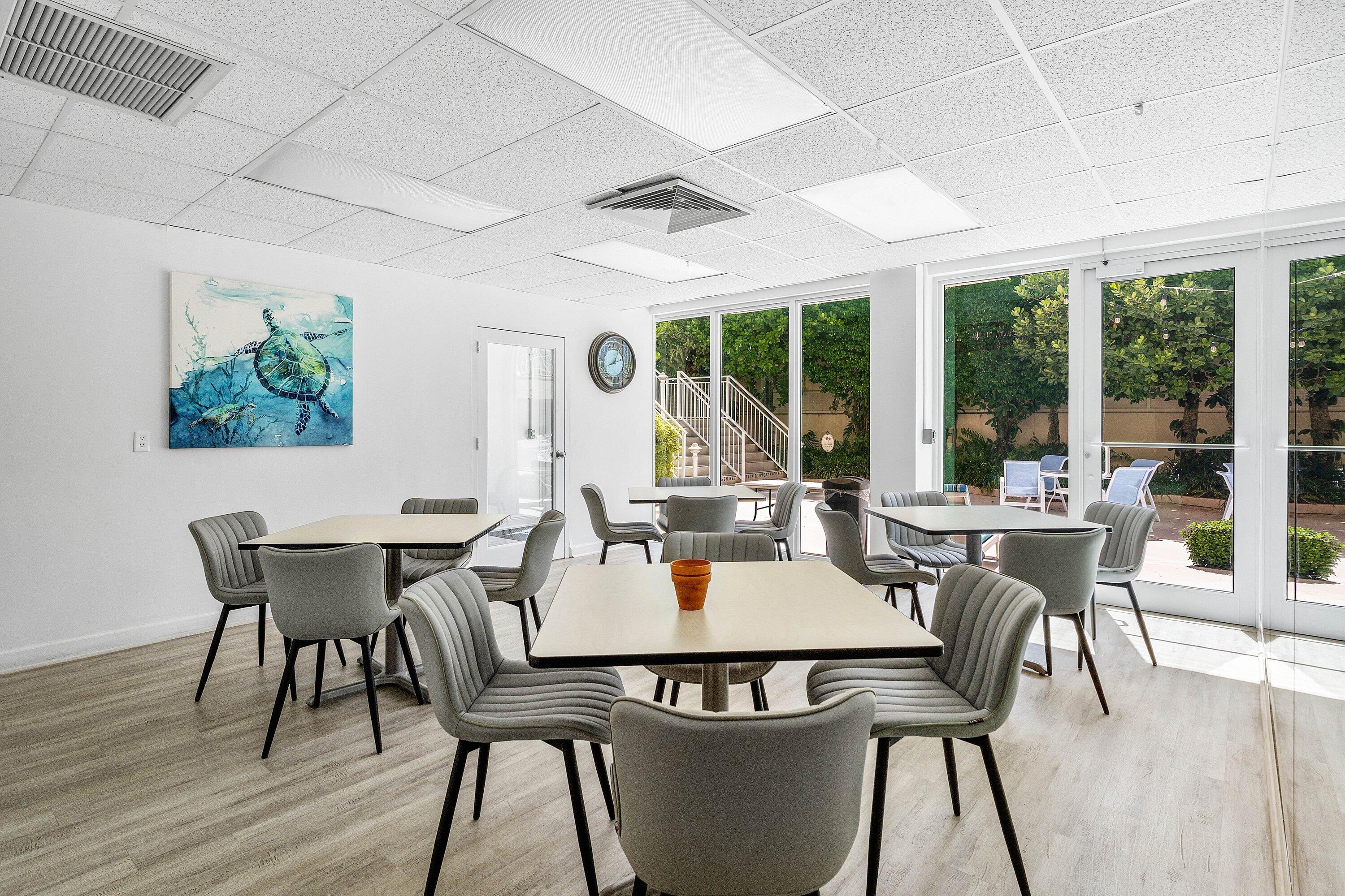 3475 S OCEAN Boulevard 1100