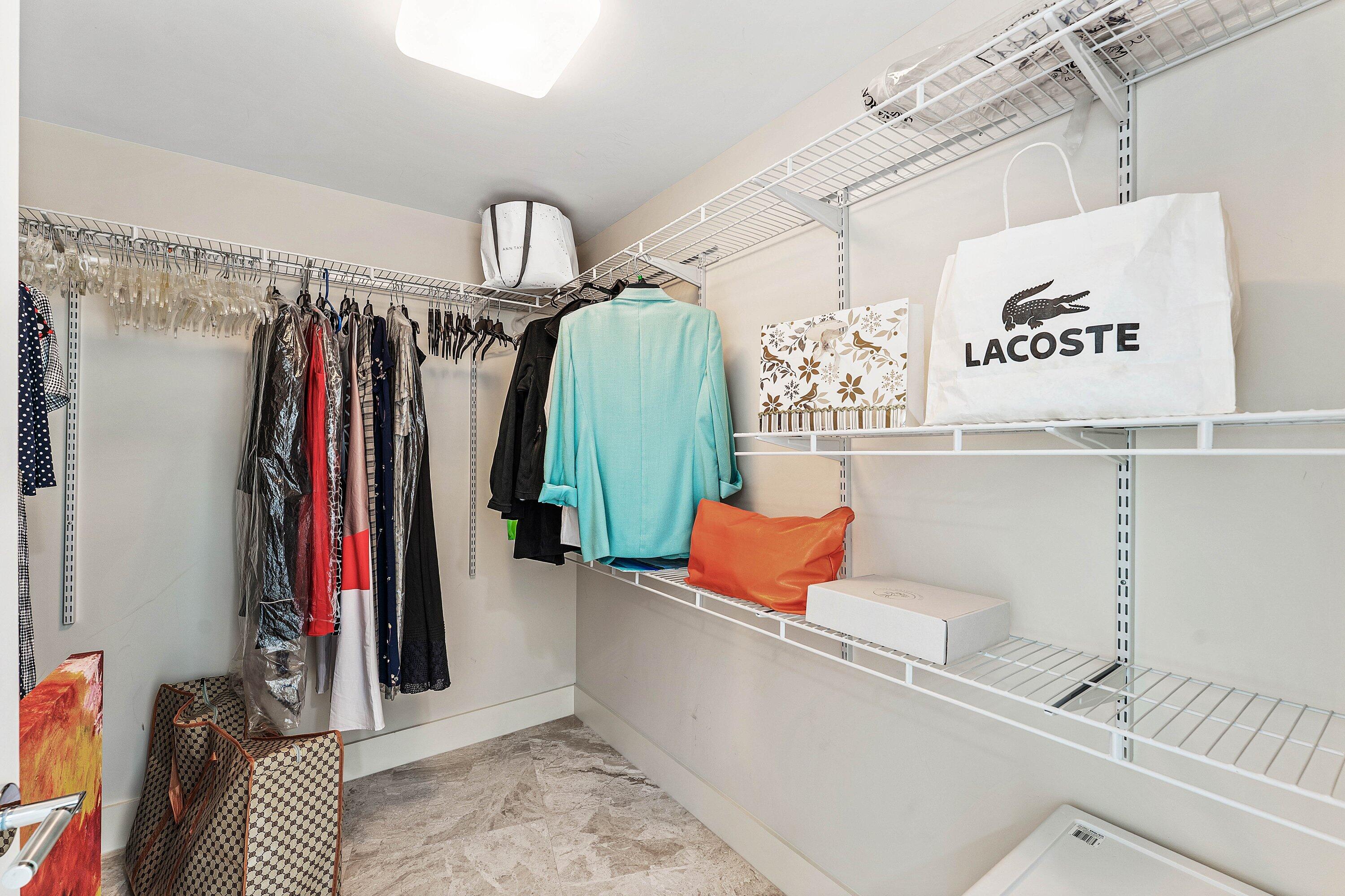 1 N Ocean Boulevard 806