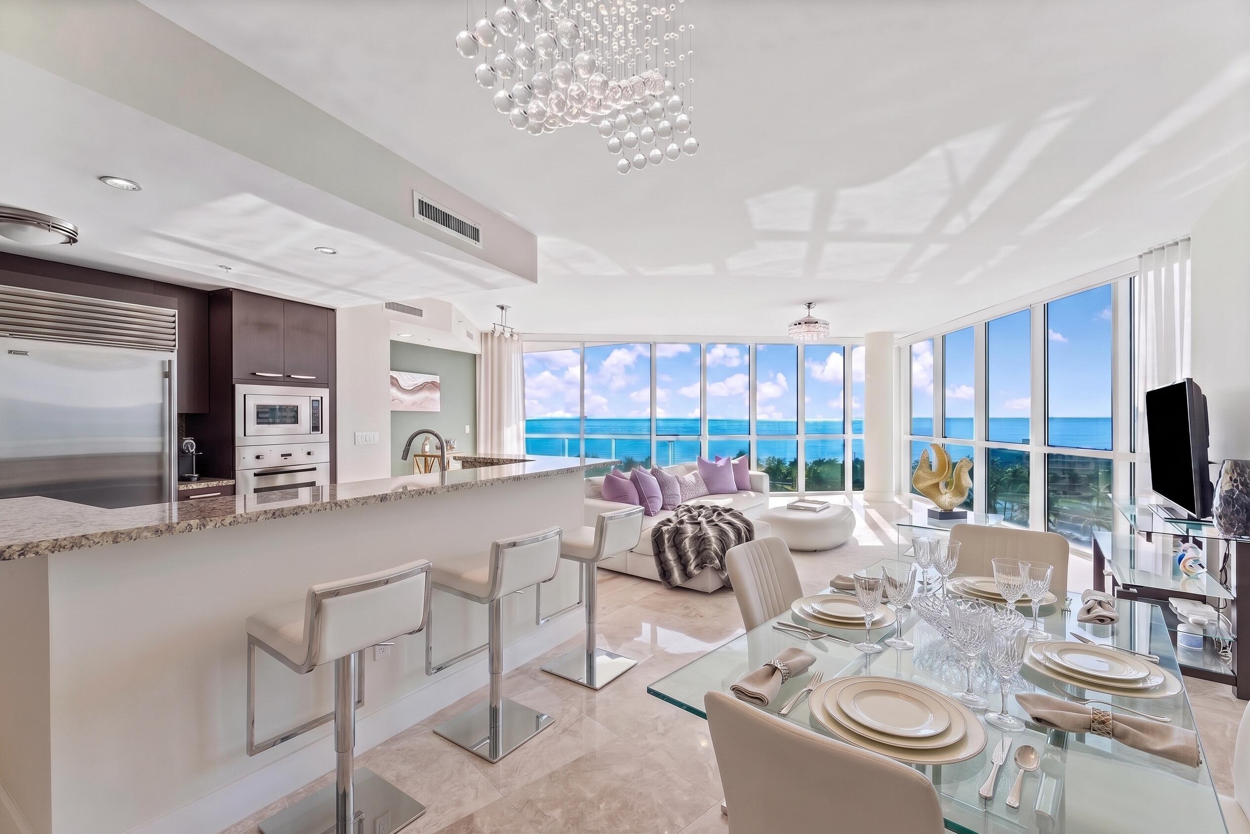 1 N Ocean Boulevard 806