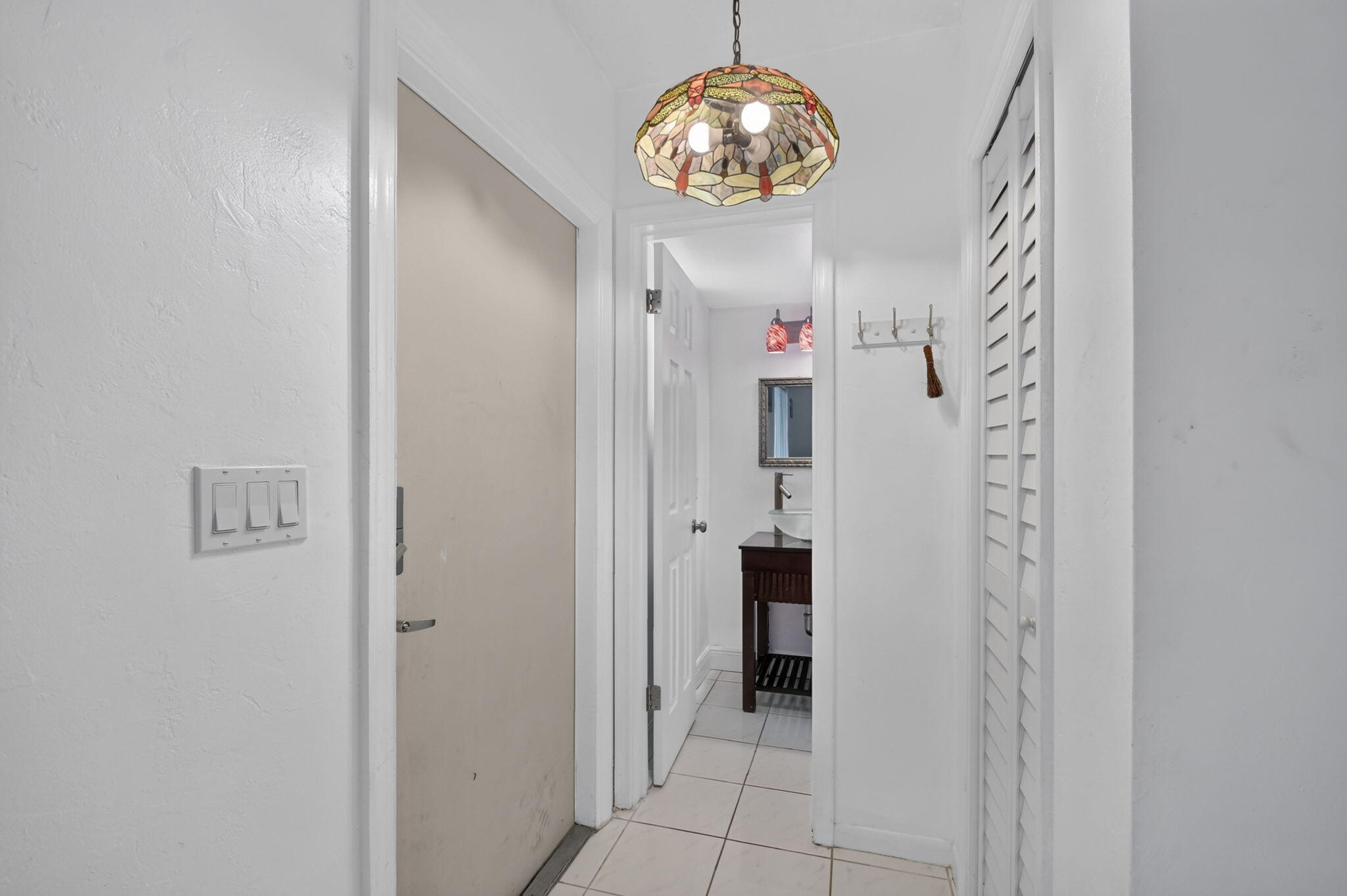 658 NE 6TH Court E E