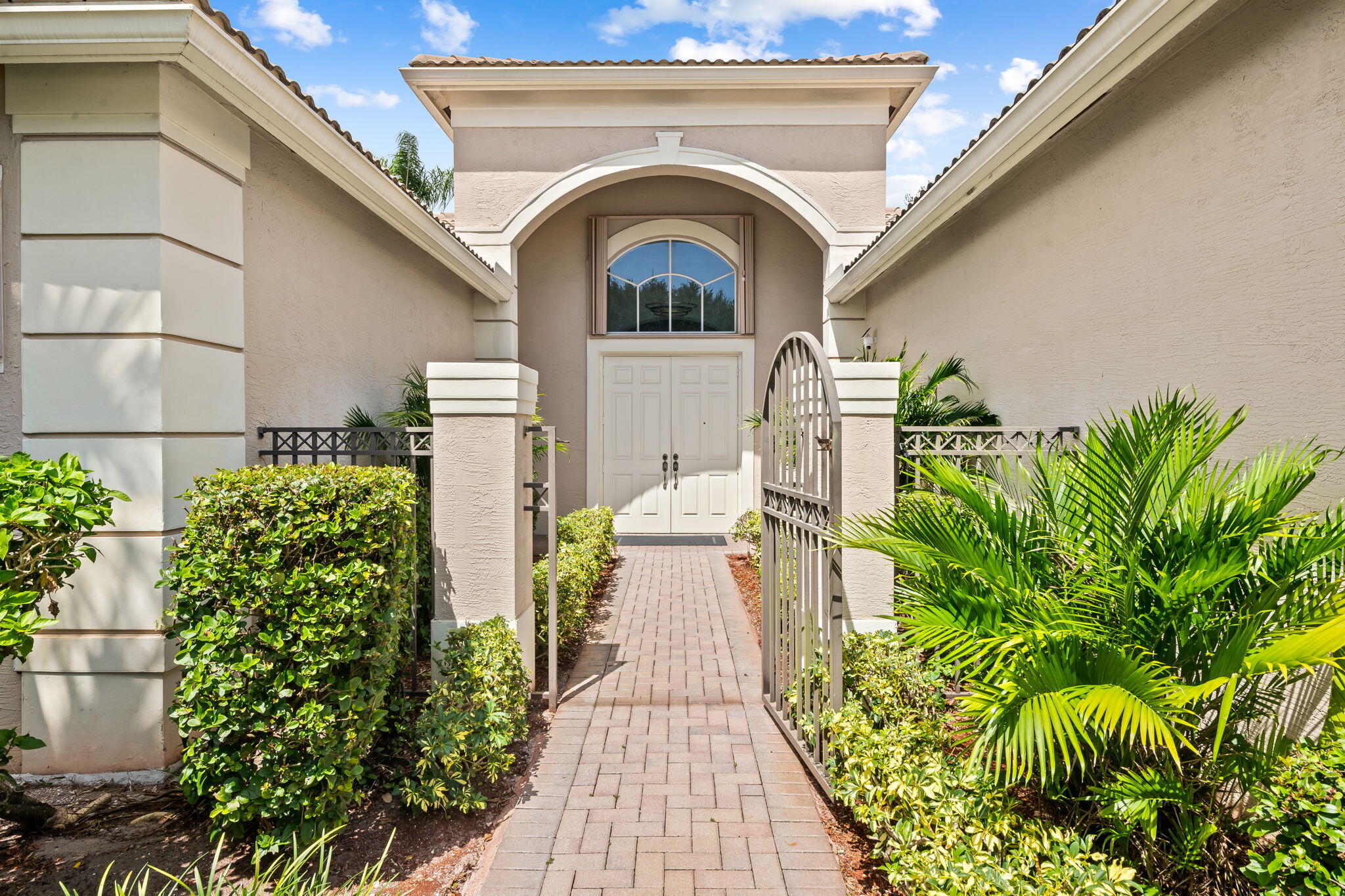 7120 CORNING Circle