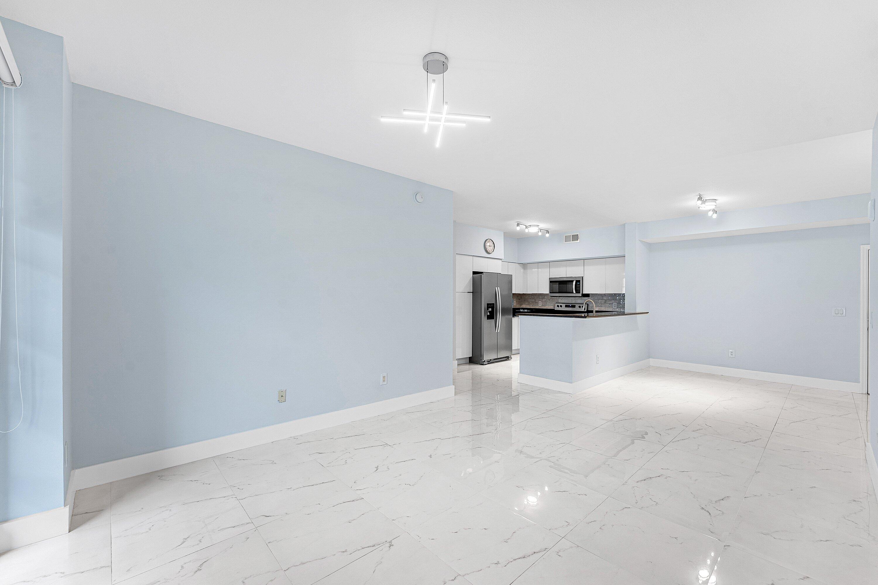 233 S Federal Highway 605
