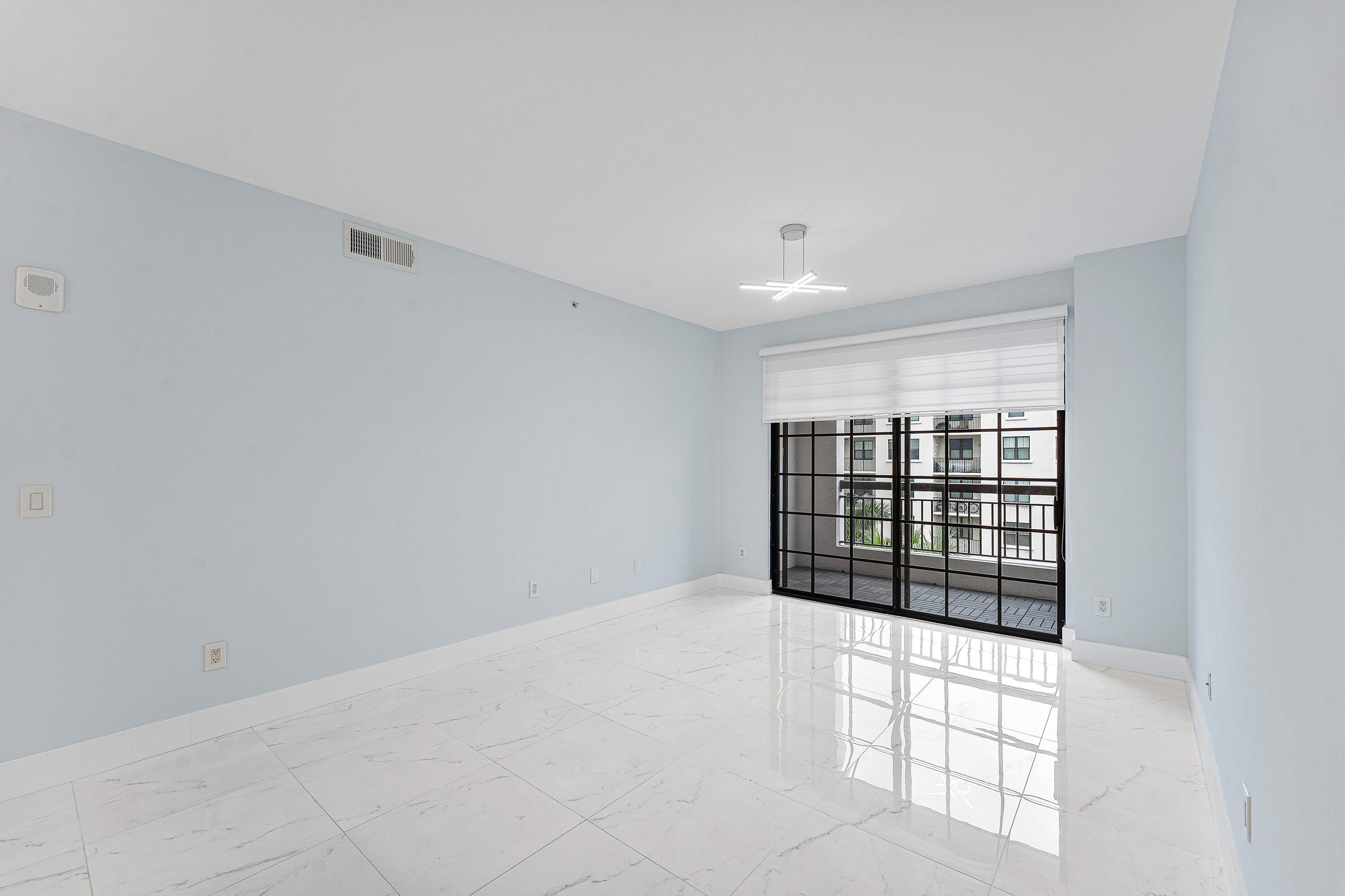 233 S Federal Highway 605