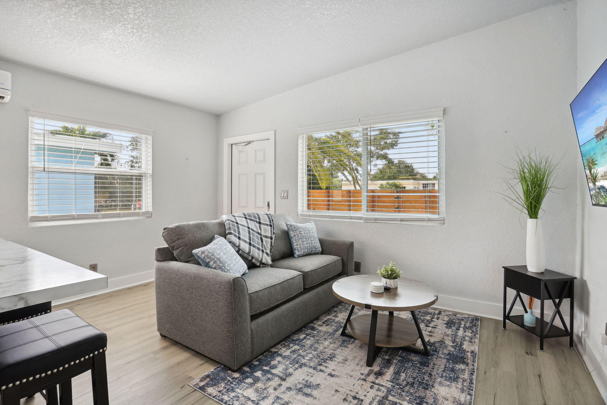 115 NW 8th Avenue