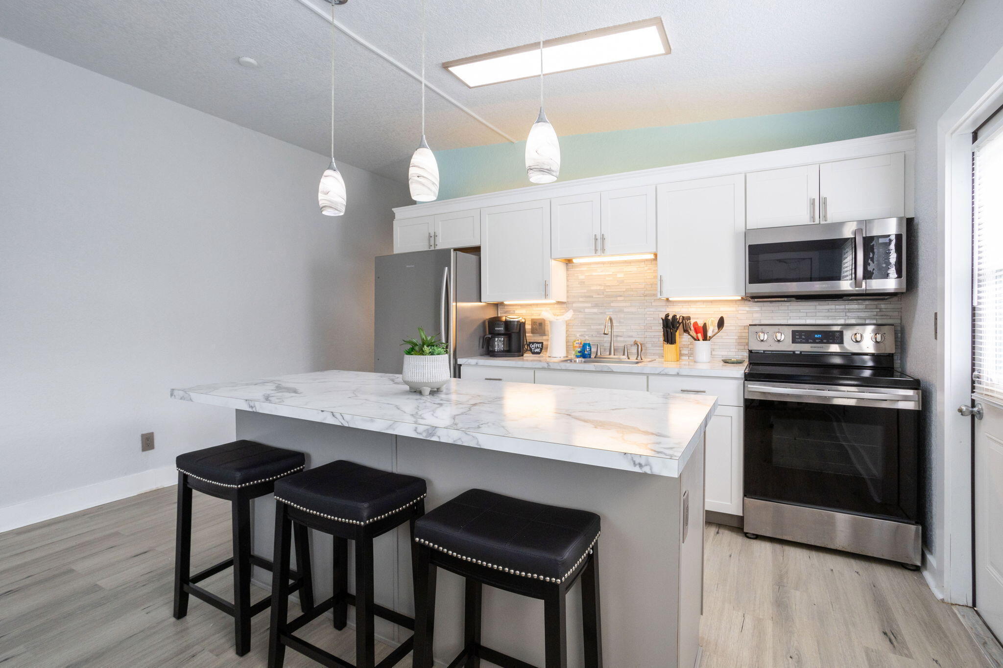 115 NW 8th Avenue