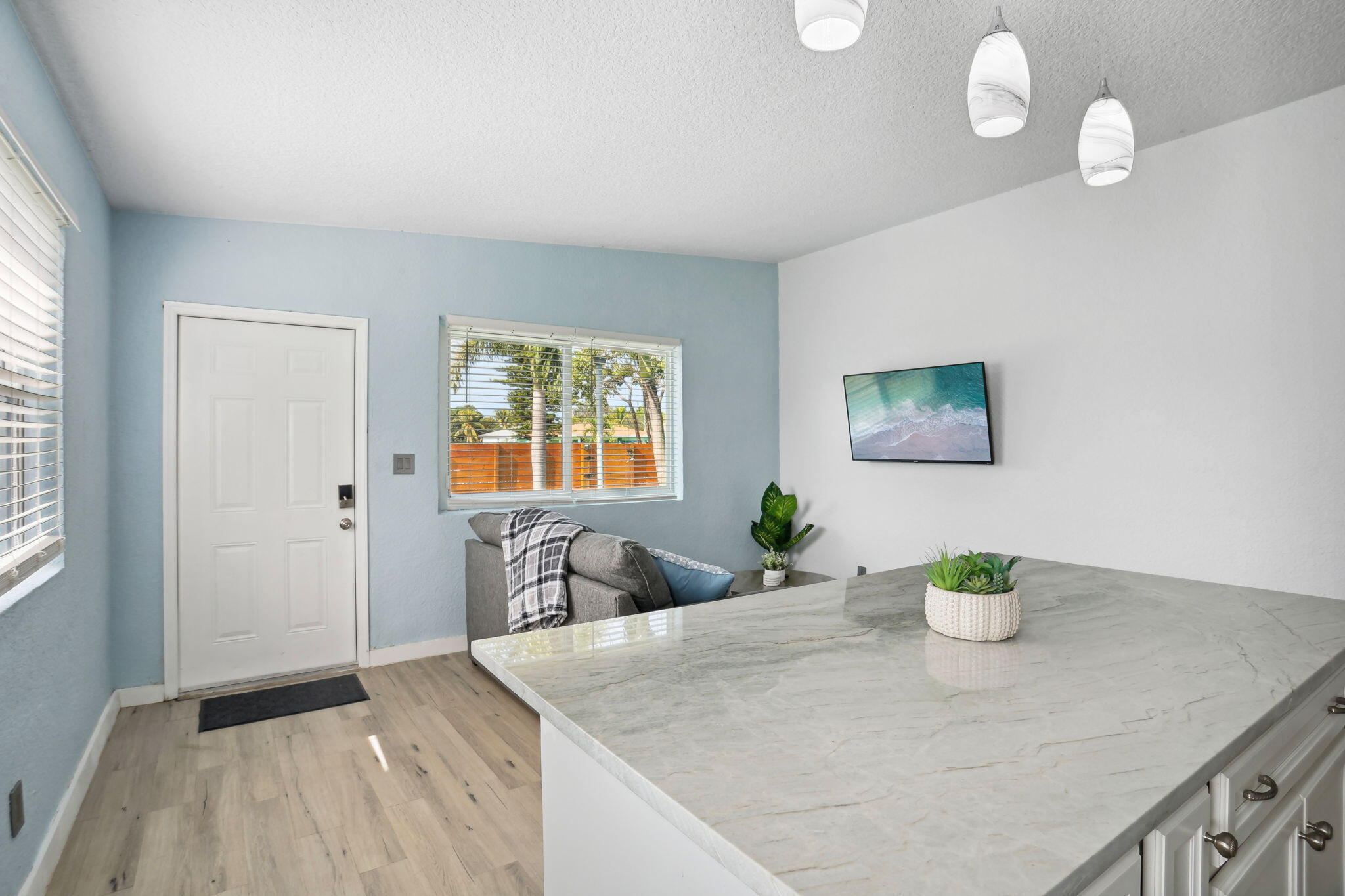 115 NW 8th Avenue