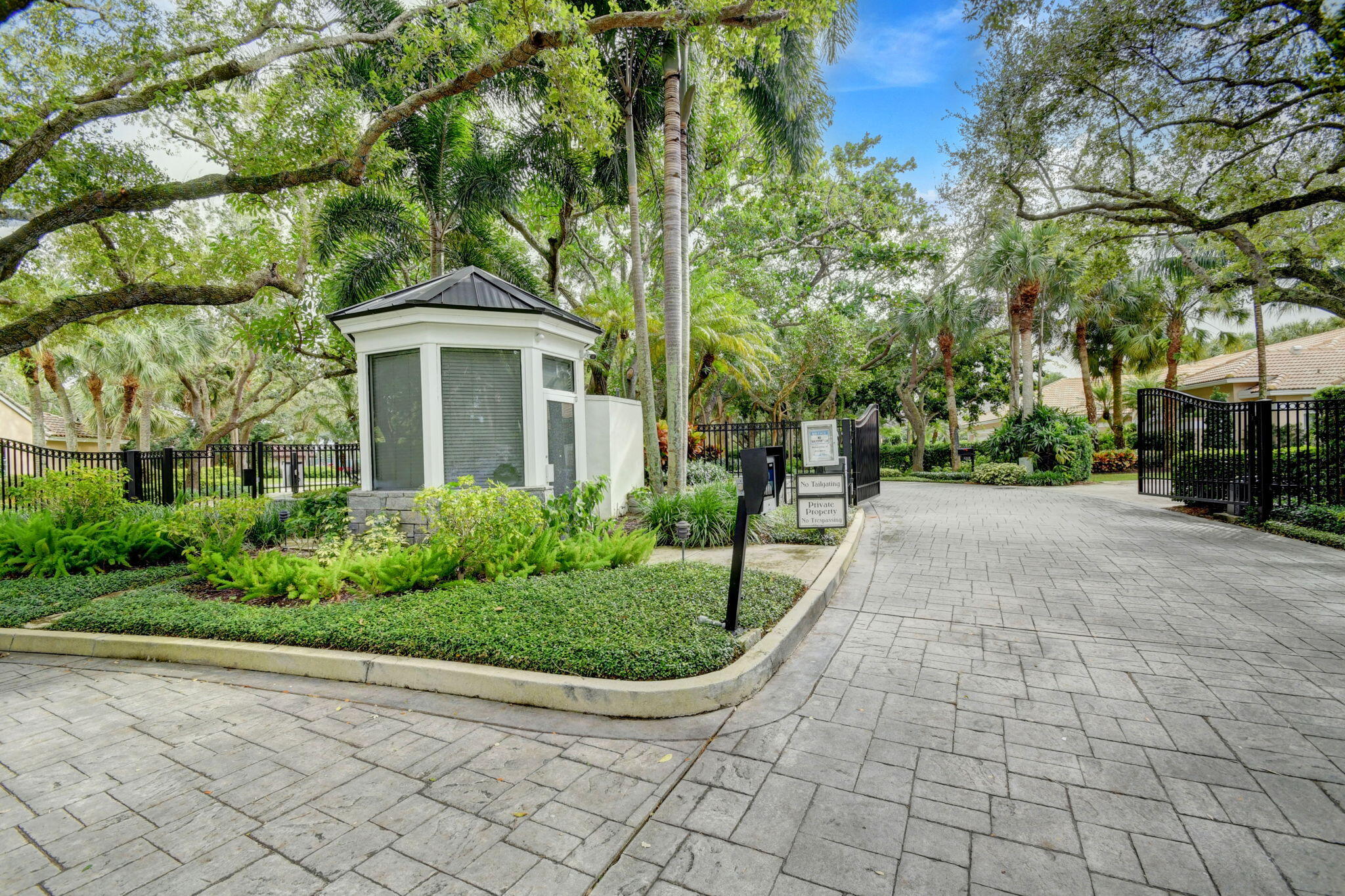 2735 Windham Court