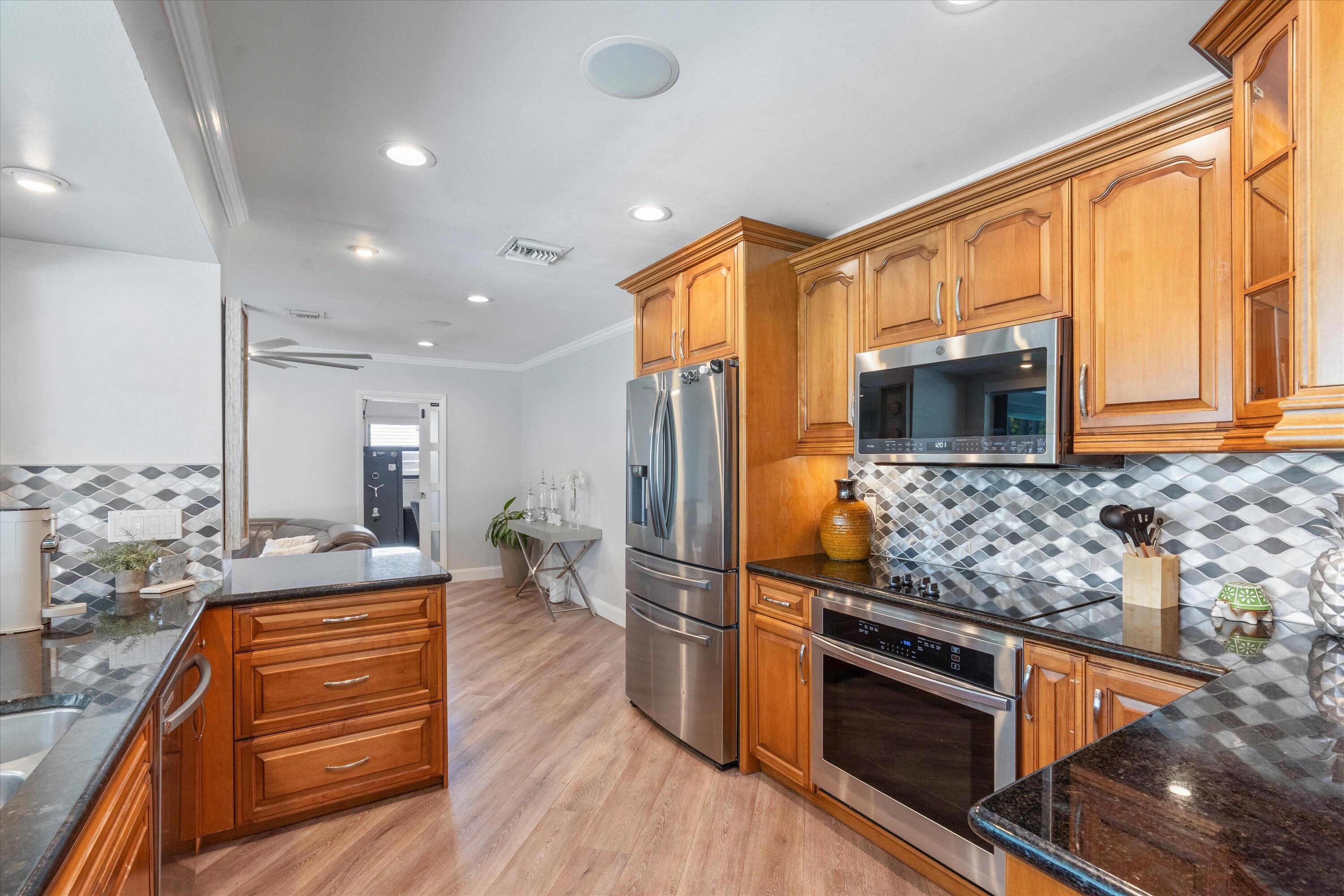 1107 SE 14TH Terrace